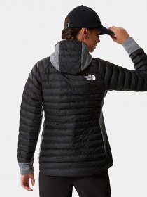 Демісезонна куртка The North Face W AO HYBRID INSULATION модель NF0A5IFF43M1 Фото