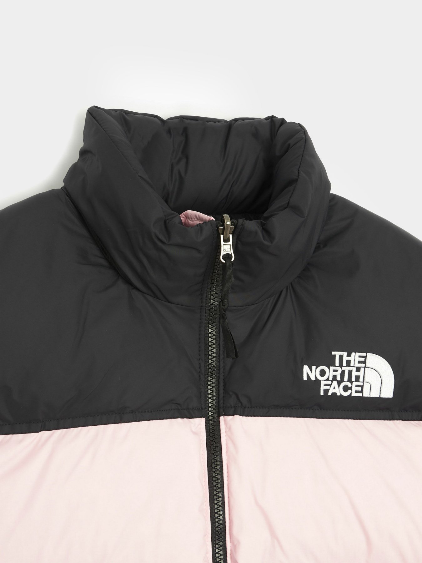 Зимняя куртка The North Face Retro Nuptse 1996 модель NF0A3XEO6R01 Фото