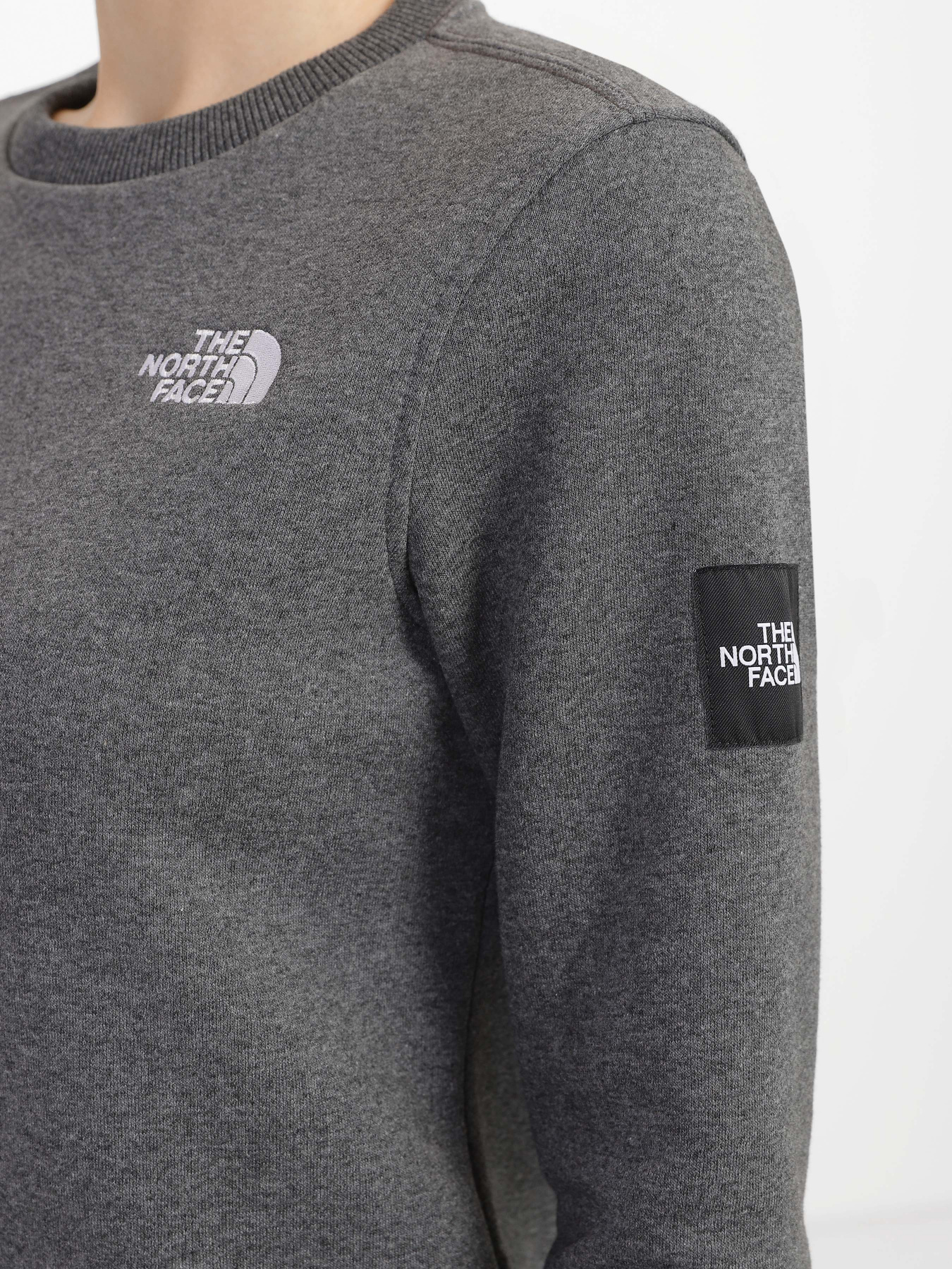 Свитшот The North Face Seasonal Fine модель NF0A7X3DDYY1 Фото