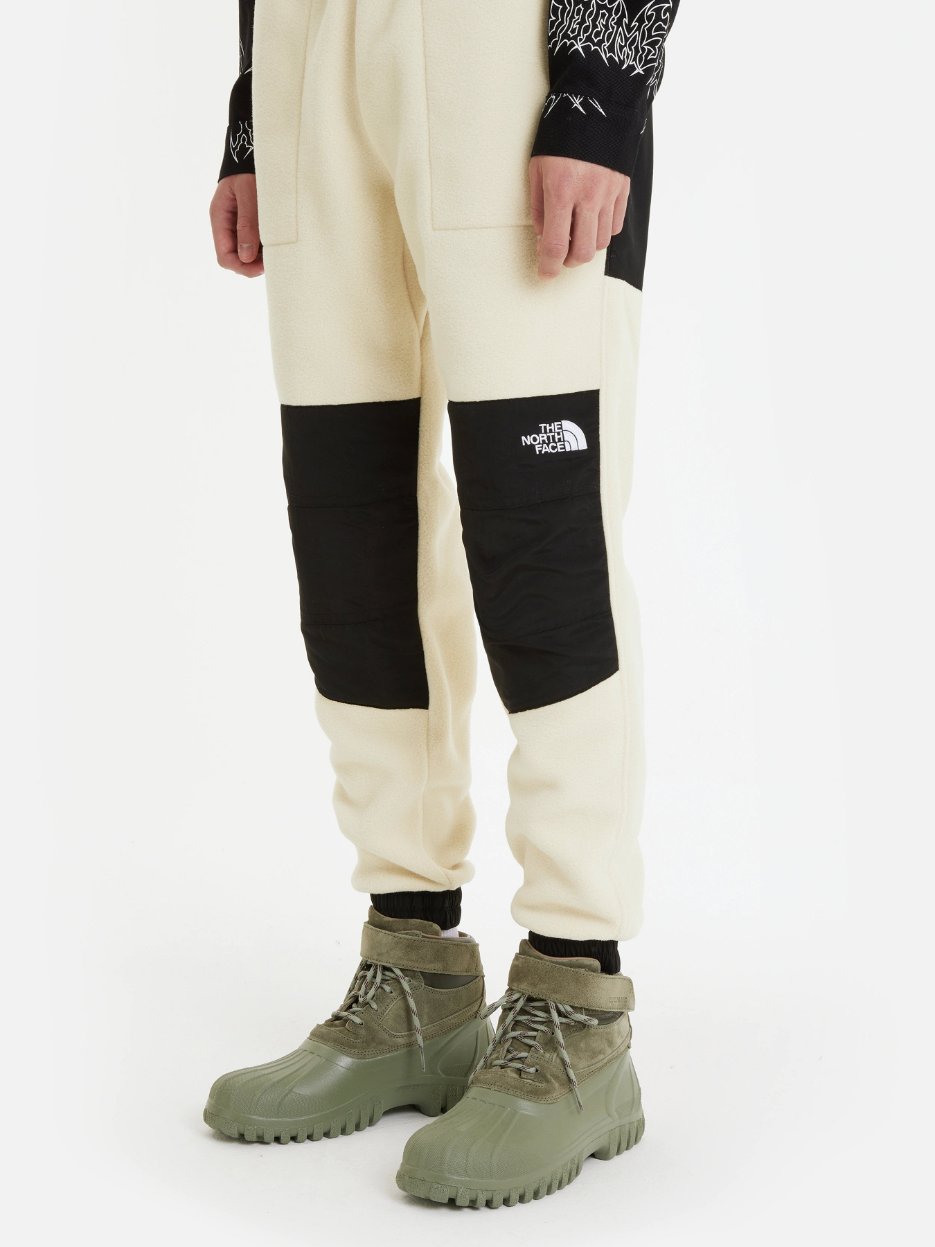 Штаны спортивные The North Face модель NF0A7UR53X41 Фото