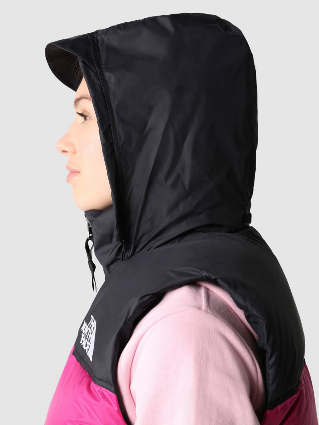 Утеплений жилет The North Face Nuptse 1997 модель NF0A3XEP1461 Фото