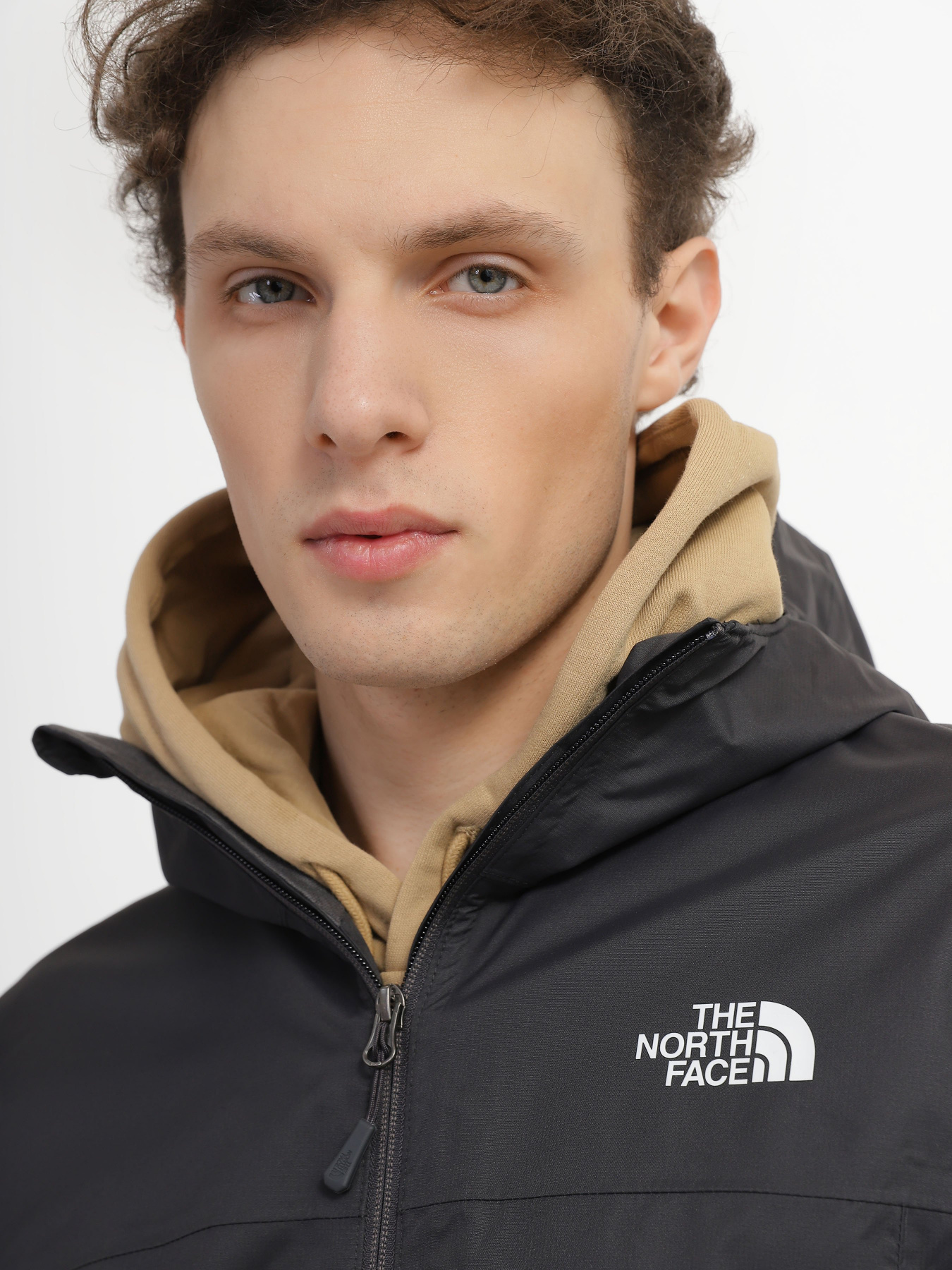 Демісезонна куртка The North Face Fornet модель NF0A3L5GKN61 Фото