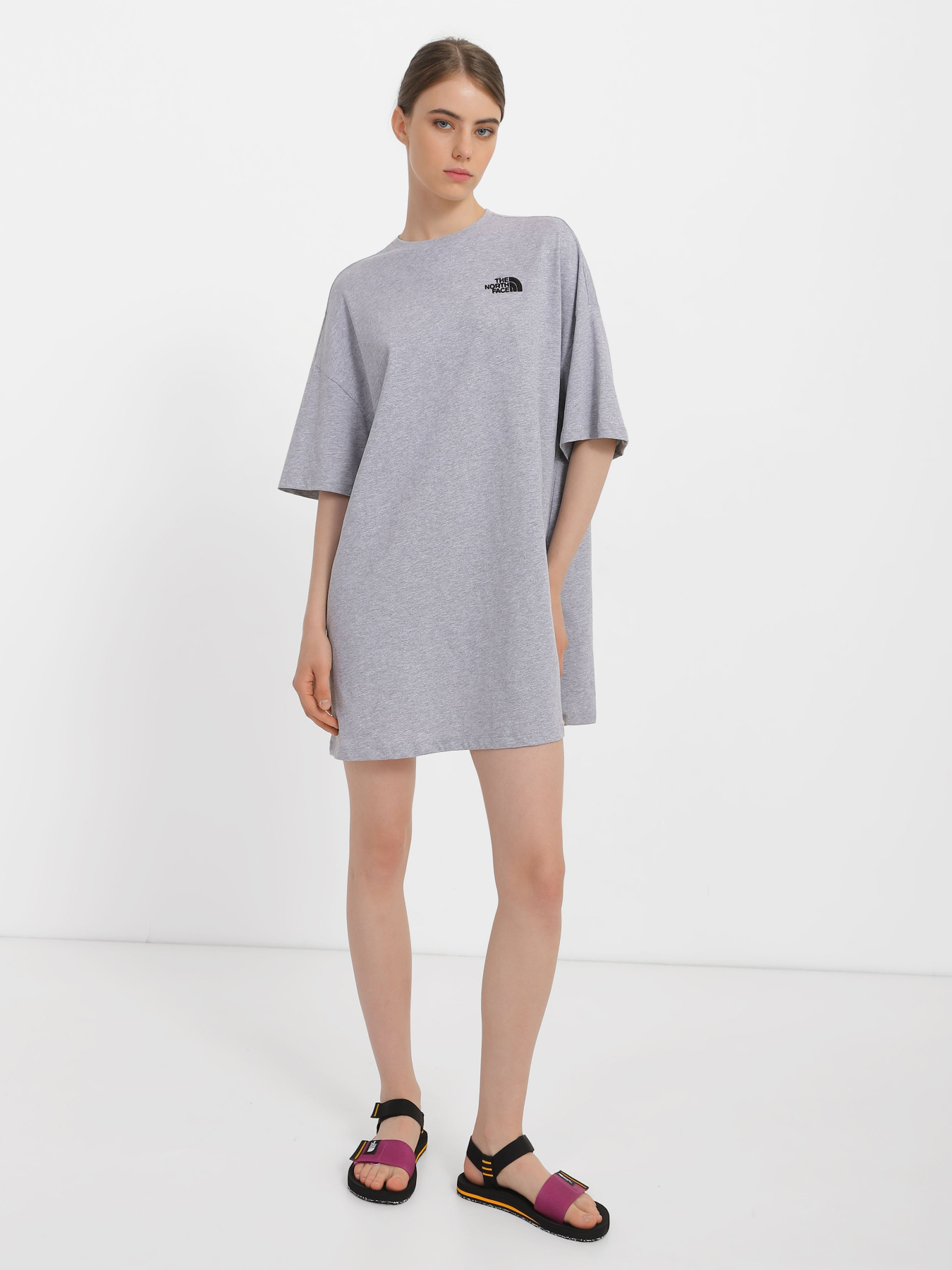 Сукня-футболка The North Face S/S Модель NF0A55APGAU1 Фото