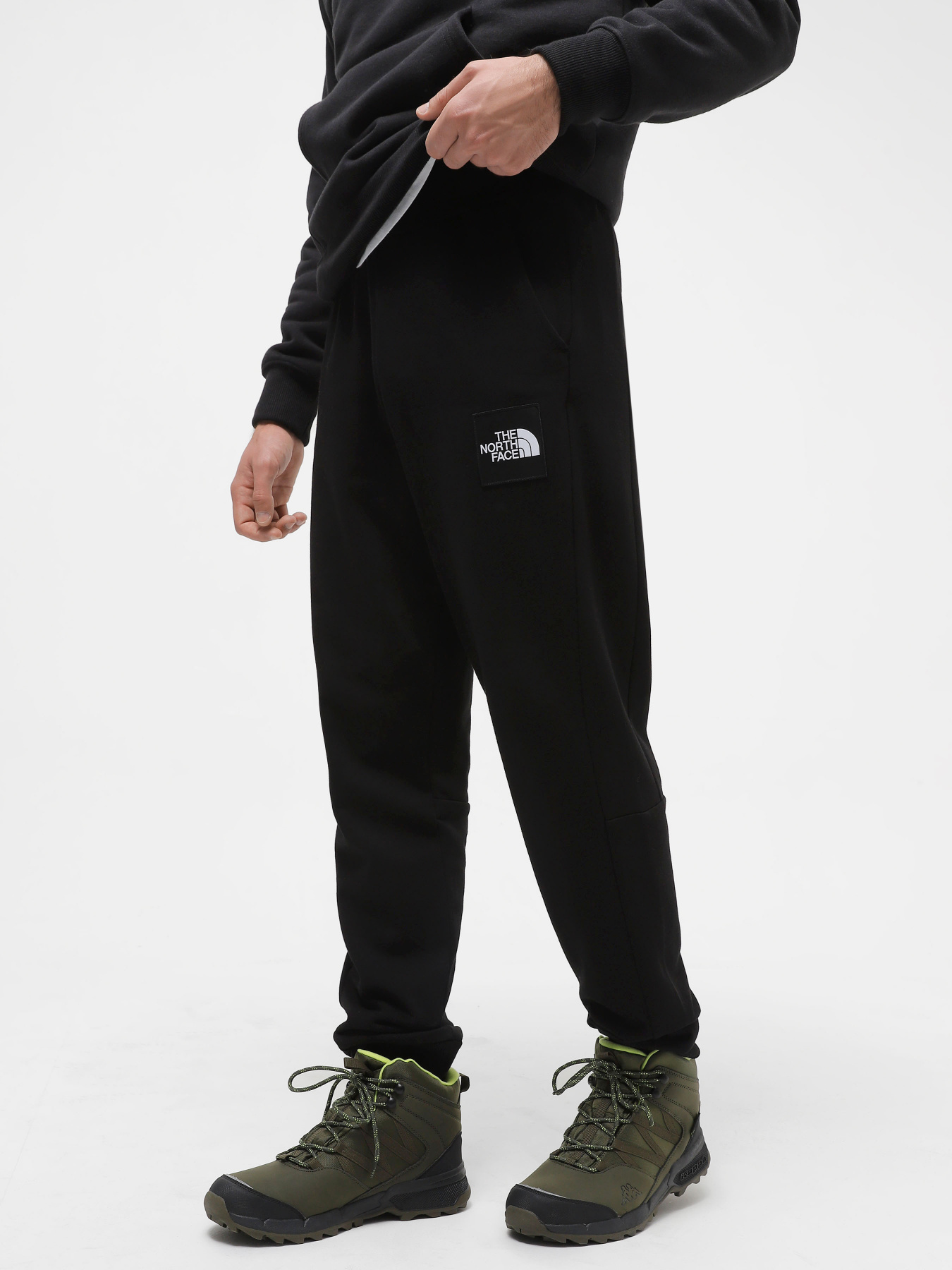 Спортивні штани The North Face Black Box Fine Alpine Equipment модель NF0A7R2KKX71 Фото