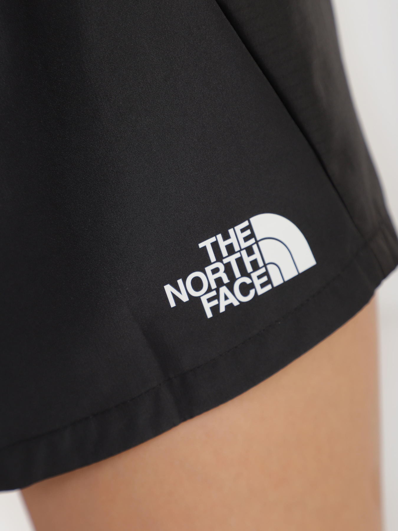 Спортивні шорти The North Face Ma модель NF0A7ZB3JK31 Фото