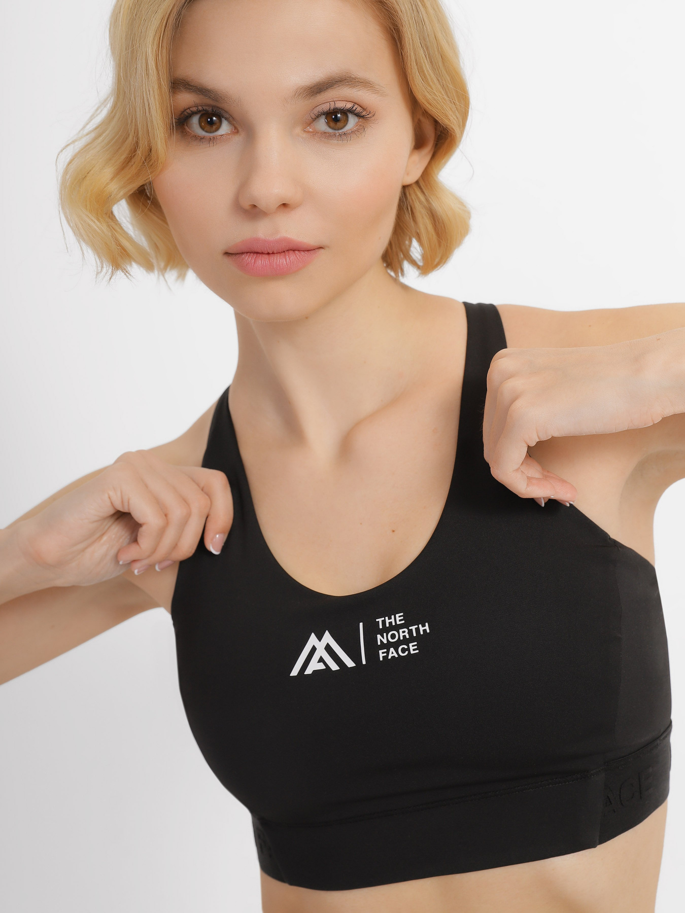 Спортивный топ The North Face Mountain Athletics модель NF0A8259JK31 Спортивный топ The North Face Mountain Athletics модель NF0A8259JK31 Фото