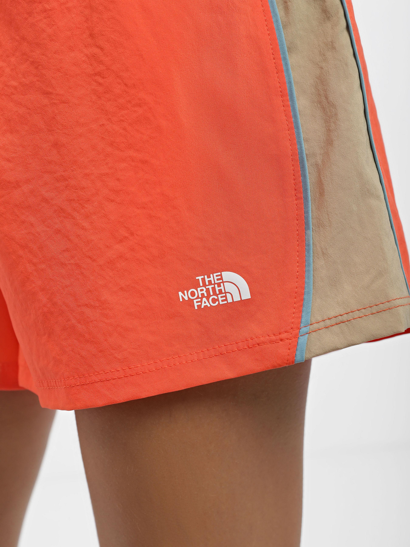 Спортивні шорти The North Face Elevation модель NF0A82OMLV31 Фото