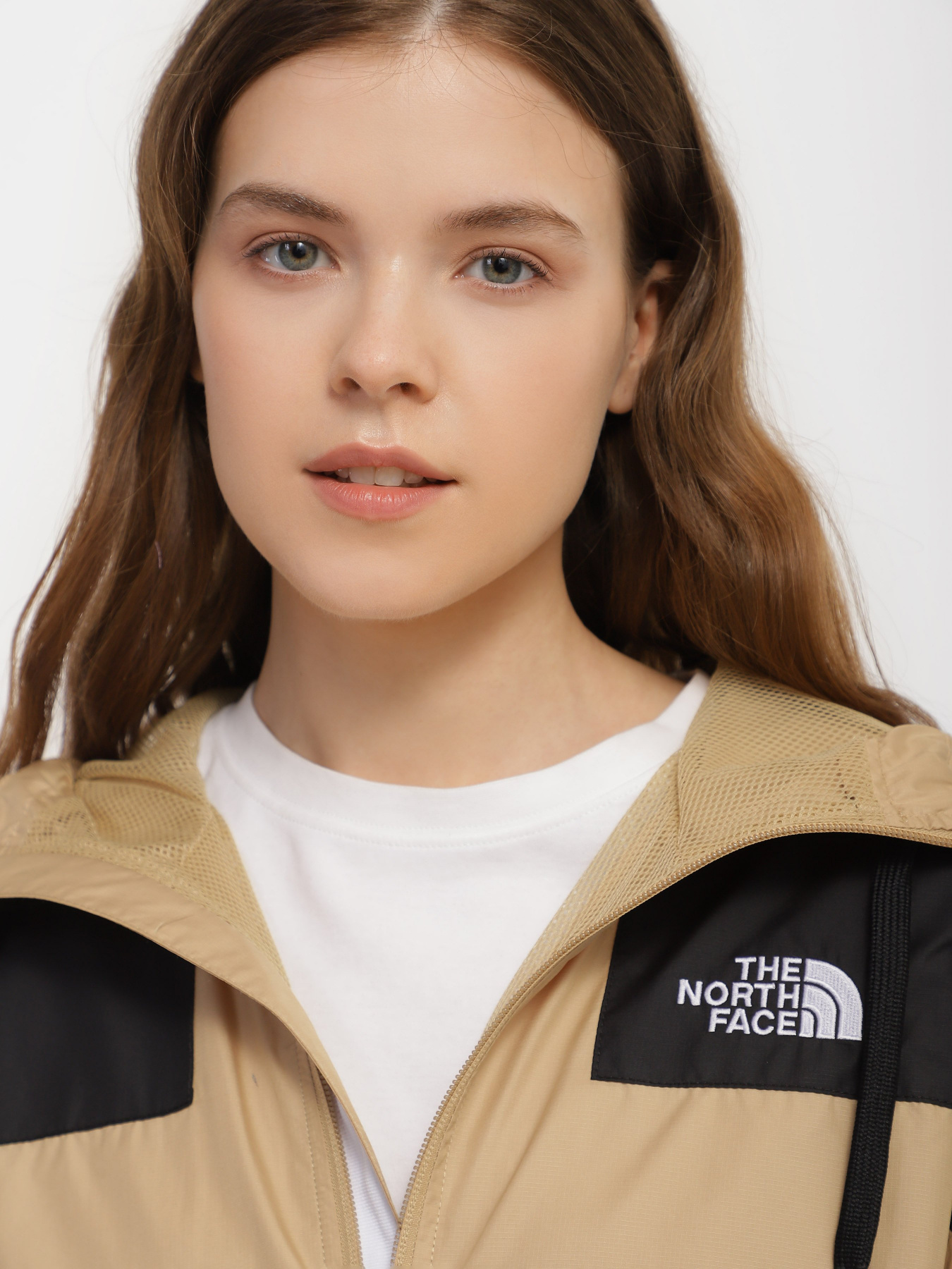 Вітровка The North Face Sheru модель NF0A4C9HLK51 Фото