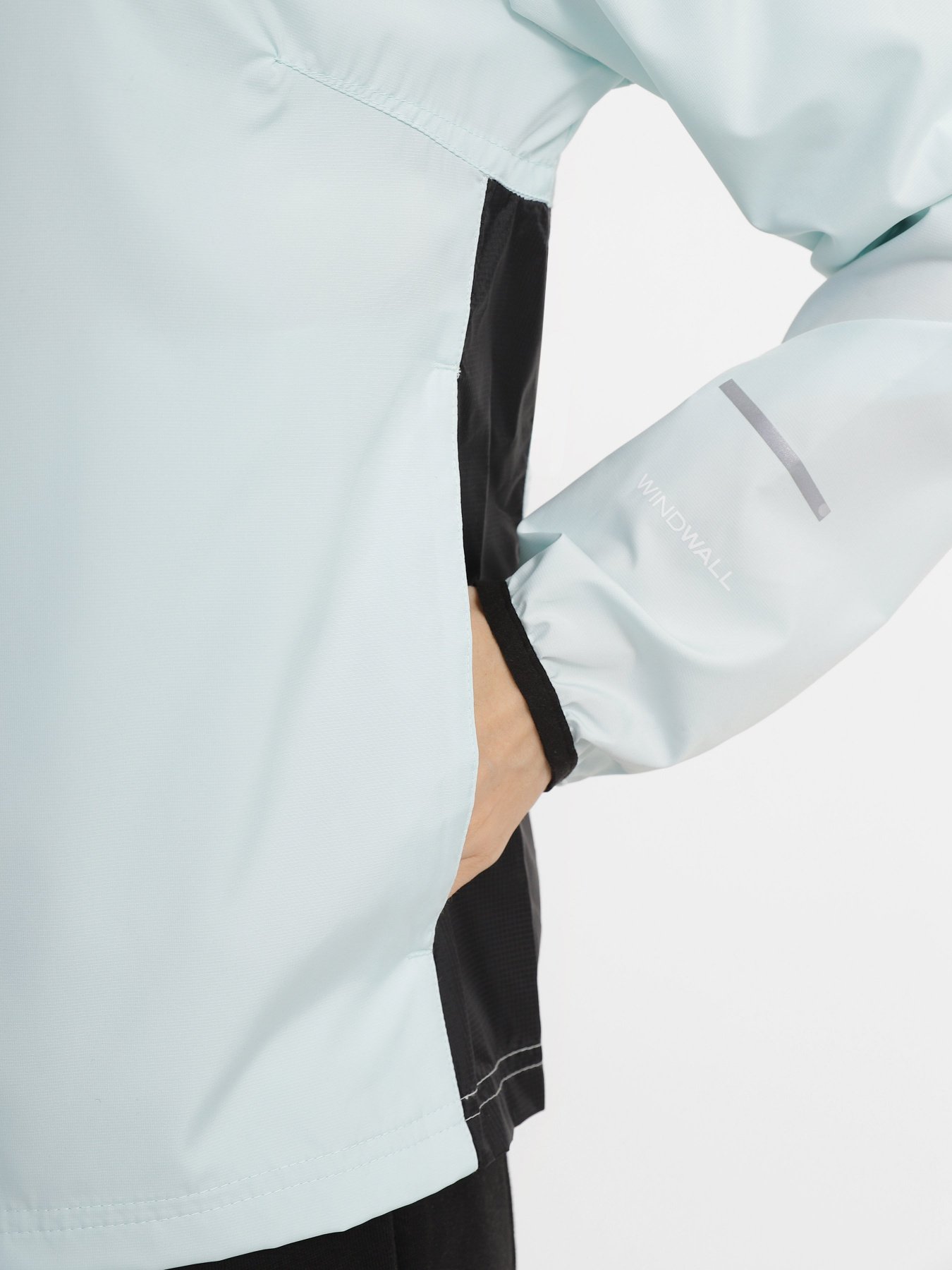 Ветровка The North Face Run Wind модель NF0A7SXILV51 Фото