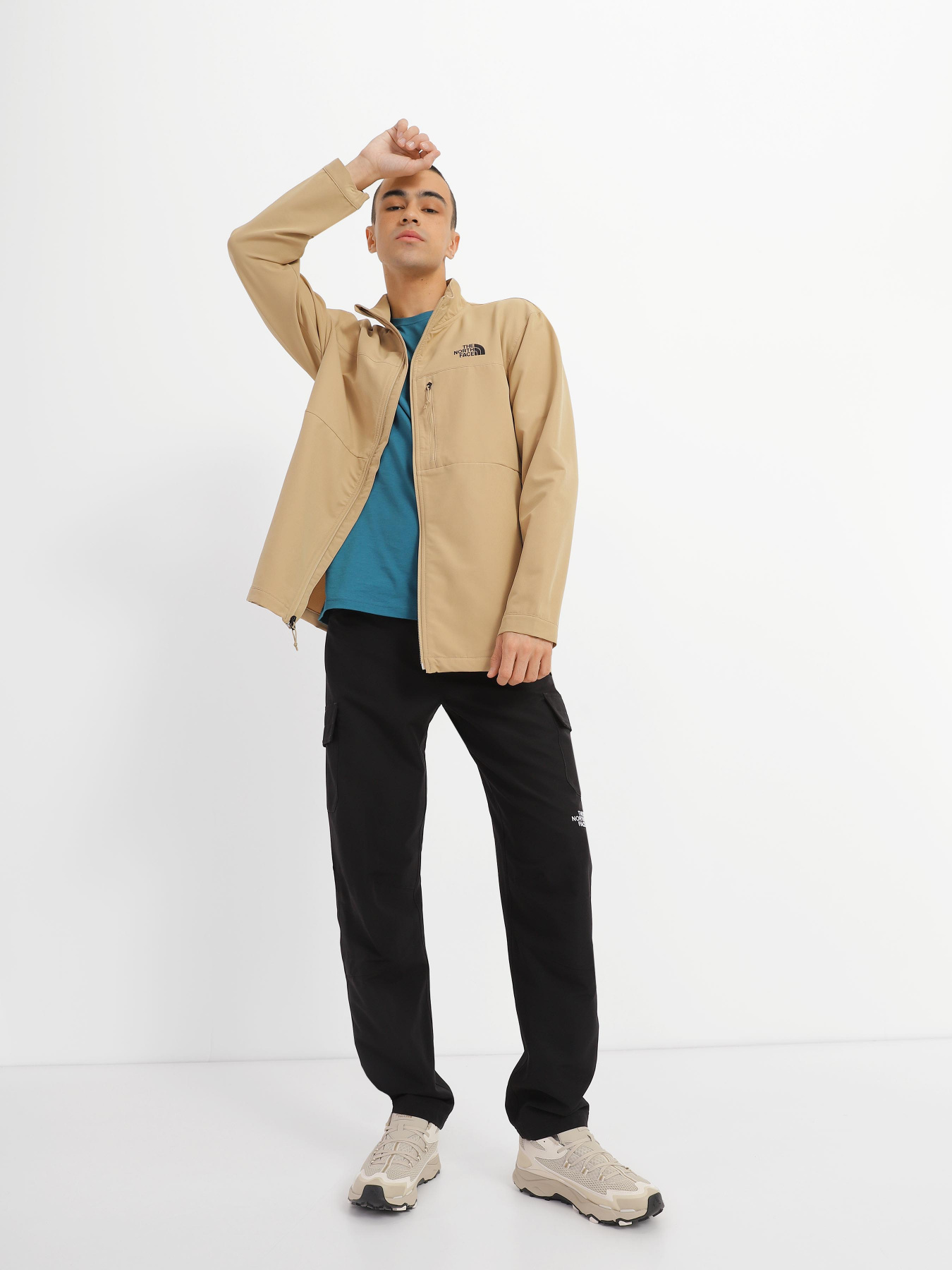 Ветровка The North Face Softshell модель NF0A8274LK51 Ветровка The North Face Softshell модель NF0A8274LK51 Фото