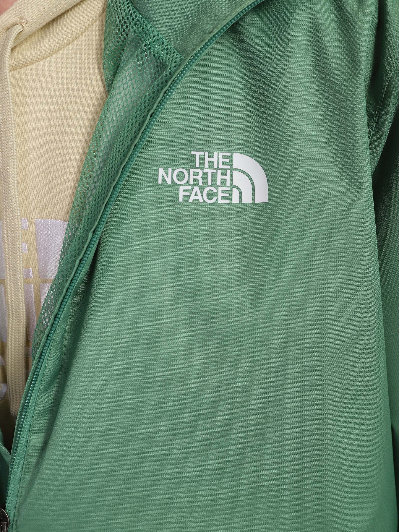 Вітровка The North Face Quest модель NF00A8AZN111 Фото