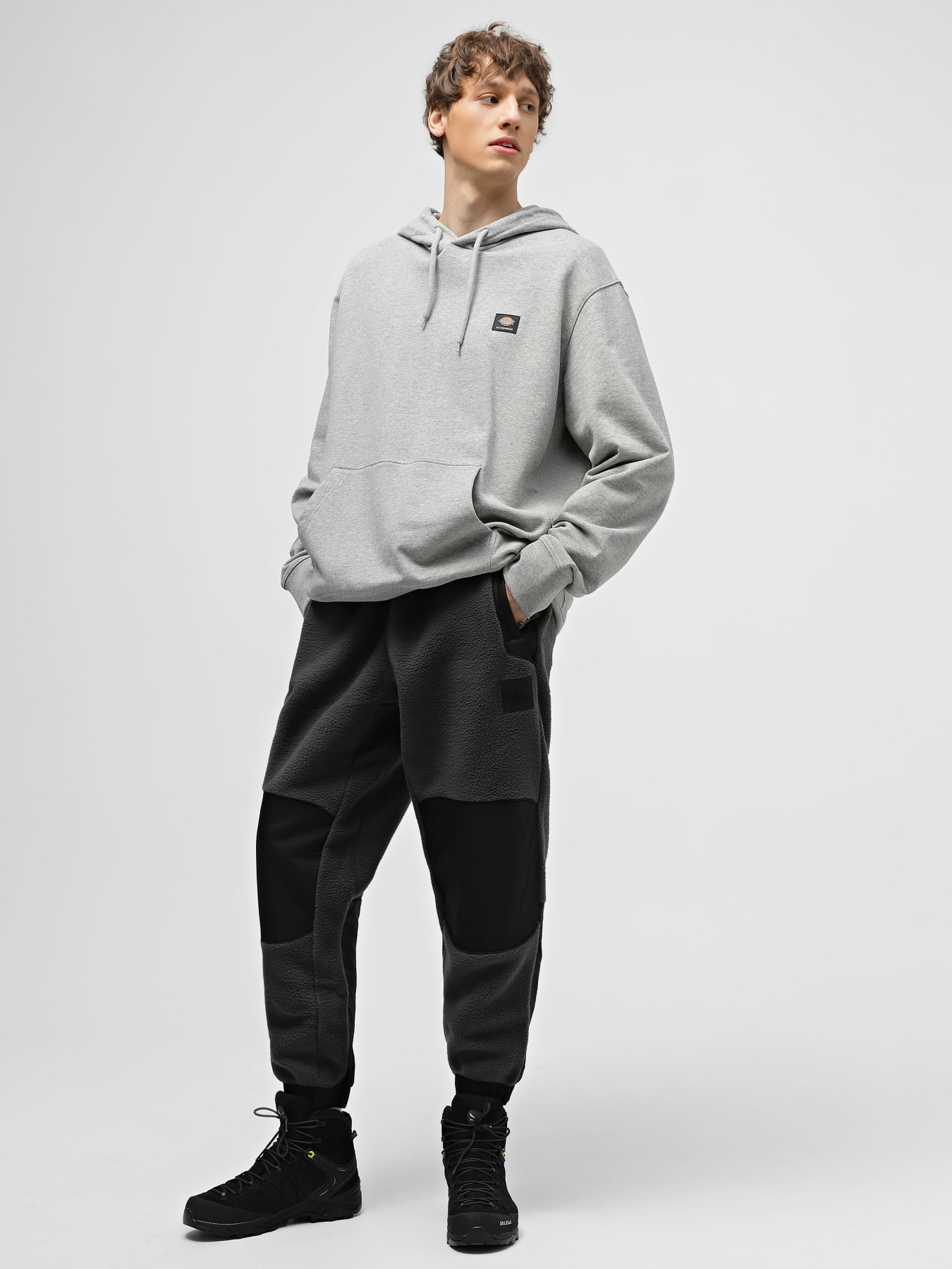 Спортивні штани The North Face Fleeski Y2K модель NF0A852KMN81 Фото