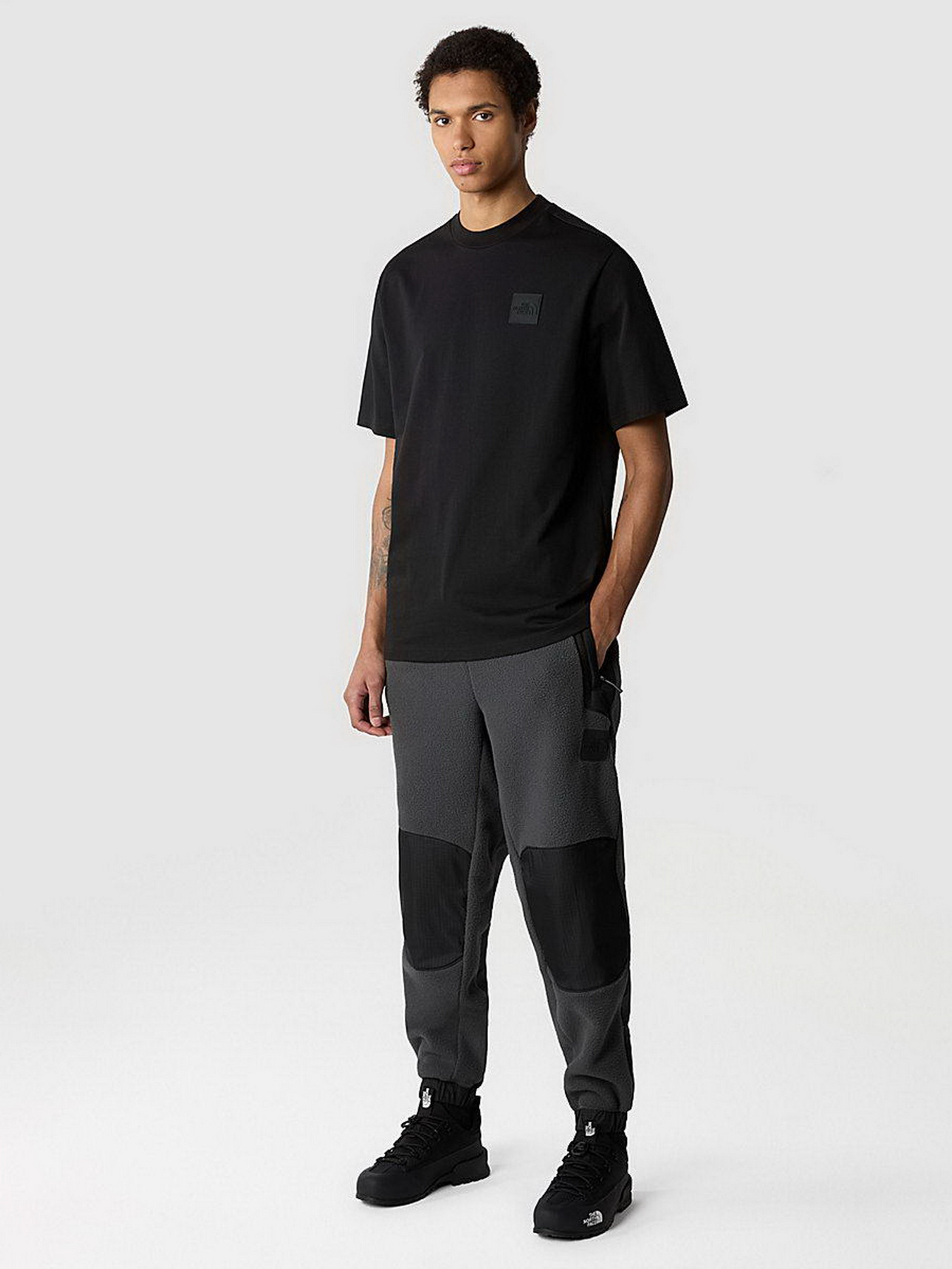 Футболка The North Face NSE Patch модель NF0A8536JK31 Фото