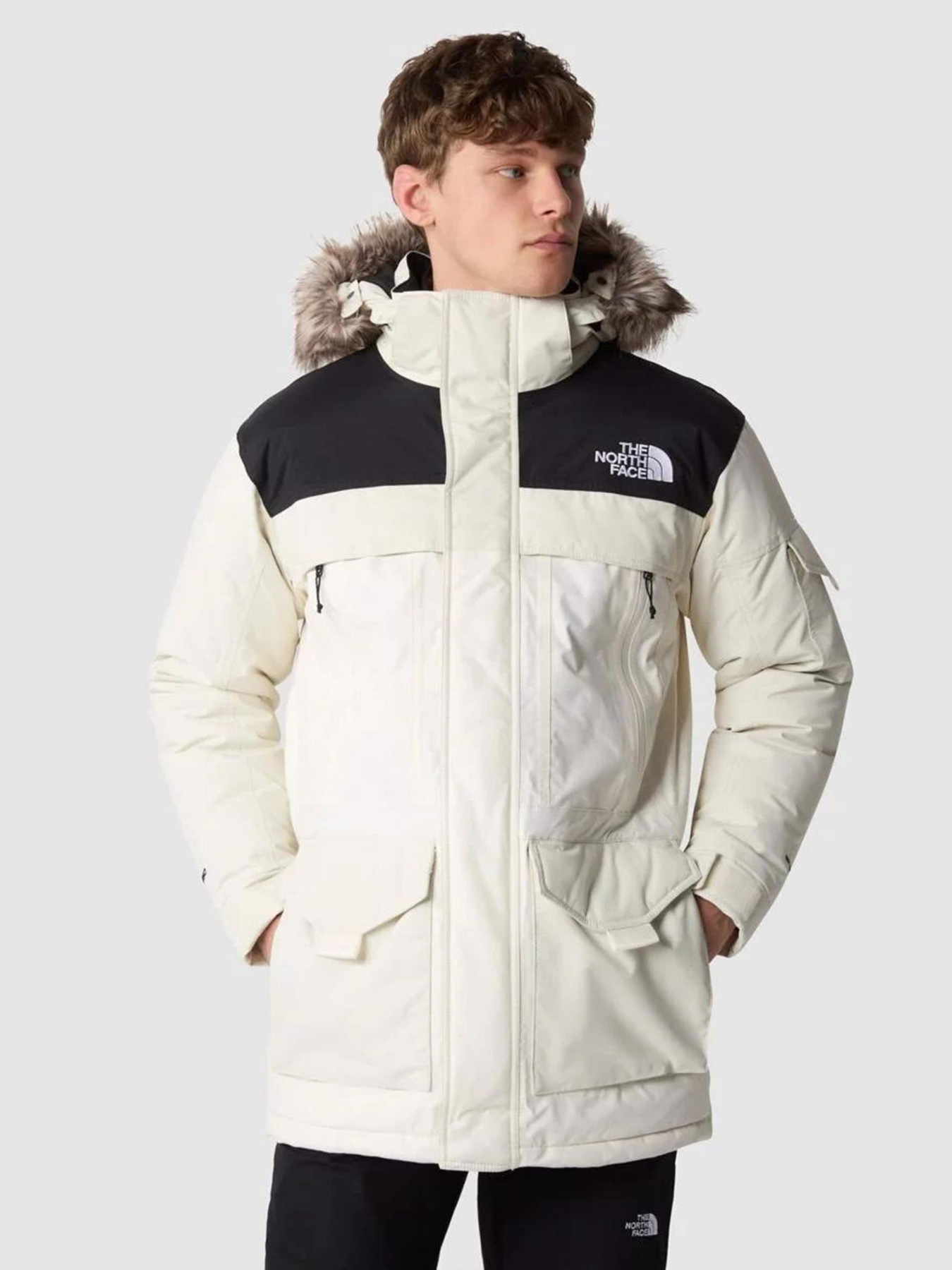 Куртки и дубленки The North Face McMurdo 2 модель NF00CP07Q4C1 Куртки и дубленки The North Face McMurdo 2 модель NF00CP07Q4C1 Фото