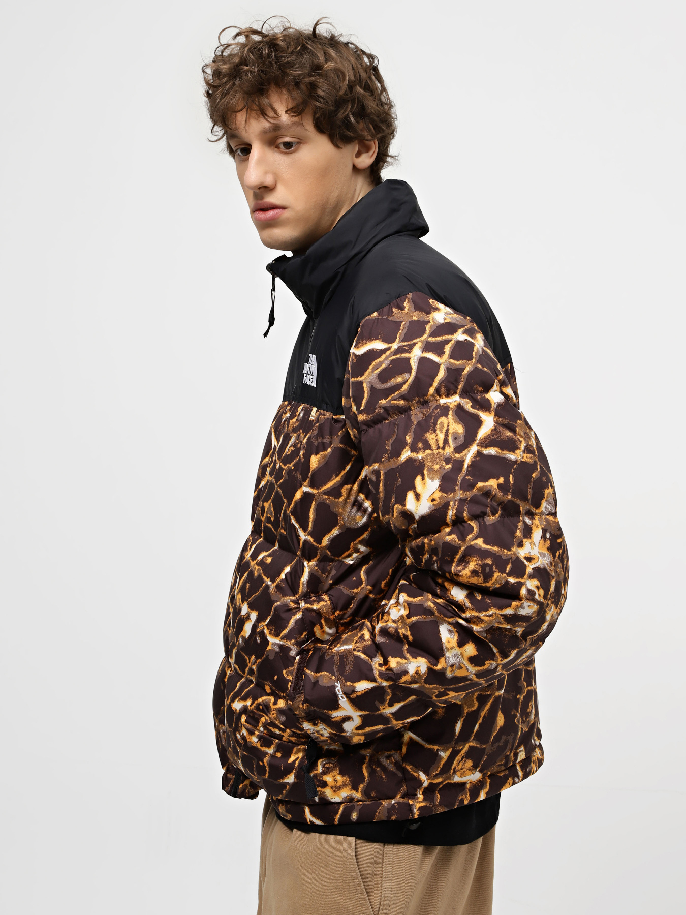 Зимняя куртка The North Face 1996 Retro Nuptse модель NF0A3C8DOS31 Зимняя куртка The North Face 1996 Retro Nuptse модель NF0A3C8DOS31 Фото