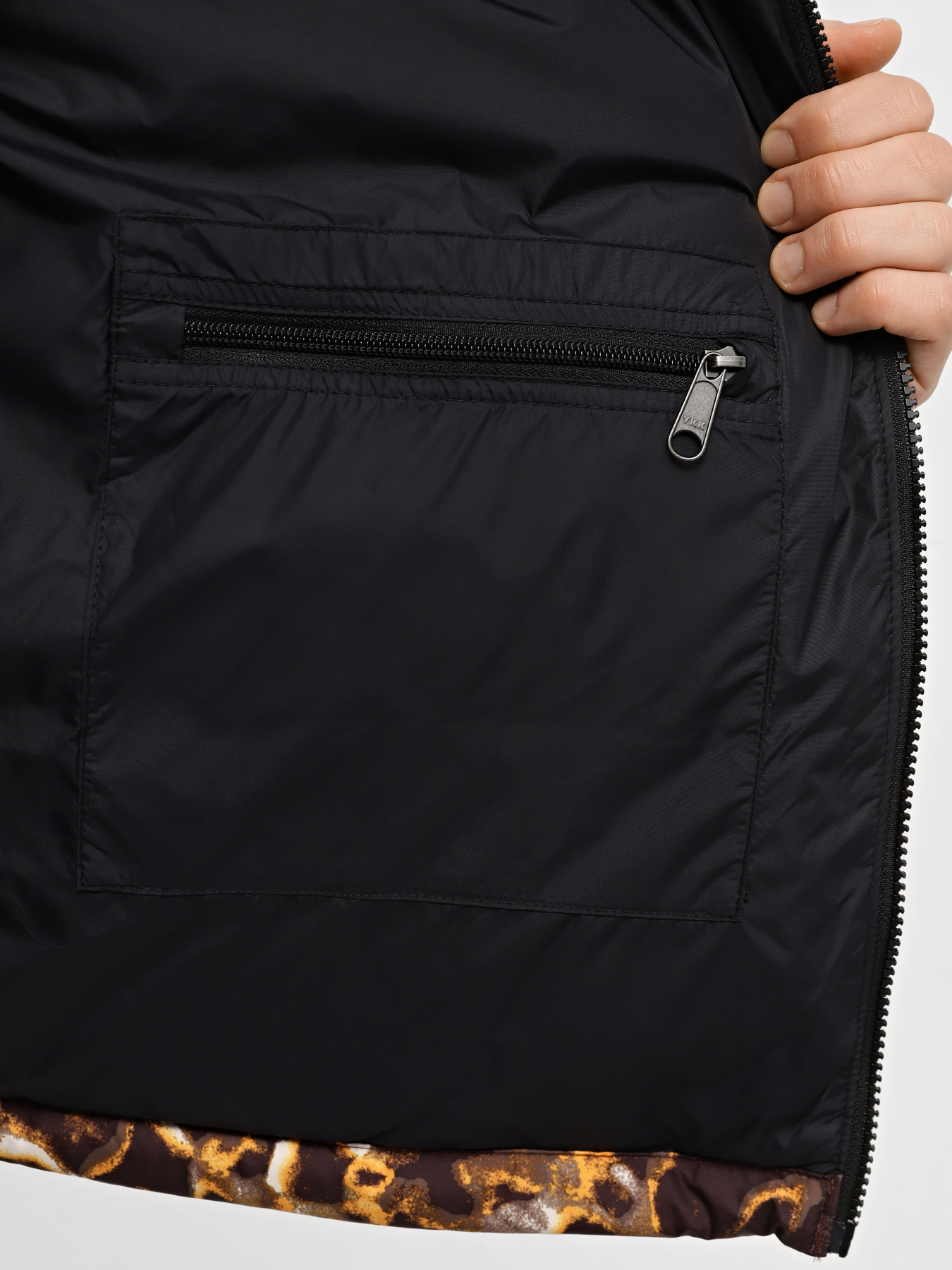 Куртки та дублянки The North Face 1996 Retro Nuptse модель NF0A3C8DOS31 Куртки та дублянки The North Face 1996 Retro Nuptse модель NF0A3C8DOS31 Фото