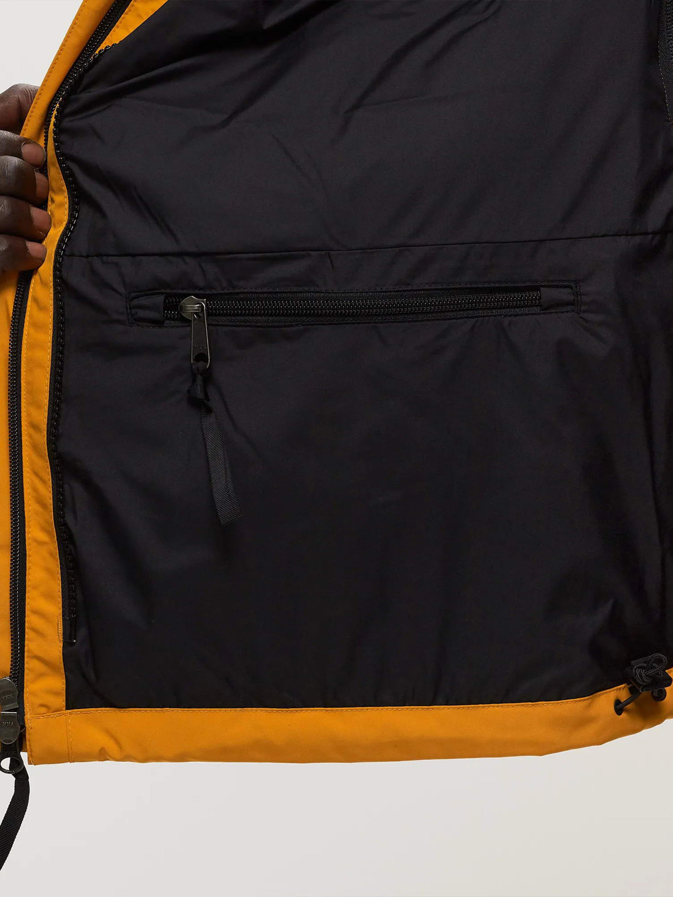 Зимова куртка The North Face GTX Mountain Guide Insulated модель NF0A831MZU31 Фото