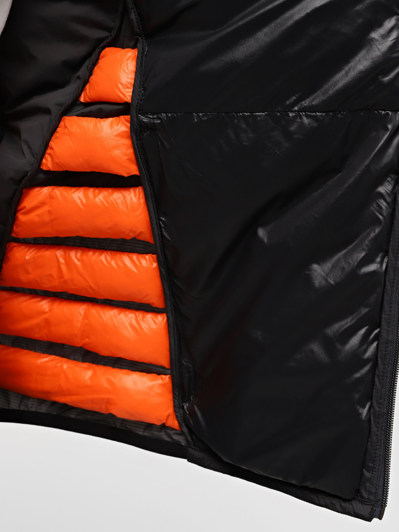 Зимова куртка The North Face Dawn Turn 50/50 Synthetic модель NF0A7Z8OUG31 Зимова куртка The North Face Dawn Turn 50/50 Synthetic модель NF0A7Z8OUG31 Фото