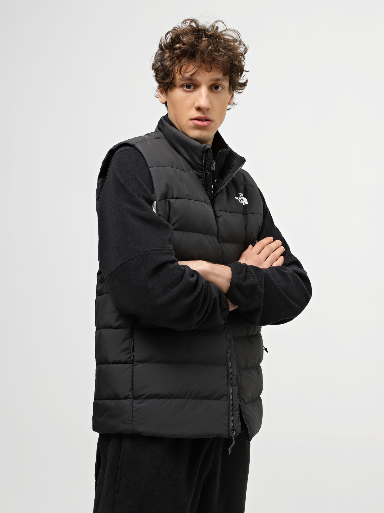 Утепленный жилет The North Face Aconcagua 3 модель NF0A84IK0C51 Утепленный жилет The North Face Aconcagua 3 модель NF0A84IK0C51 Фото