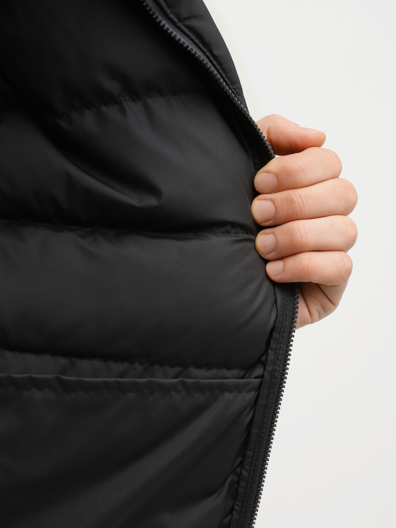 Утепленный жилет The North Face Aconcagua 3 модель NF0A84IK0C51 Утепленный жилет The North Face Aconcagua 3 модель NF0A84IK0C51 Фото