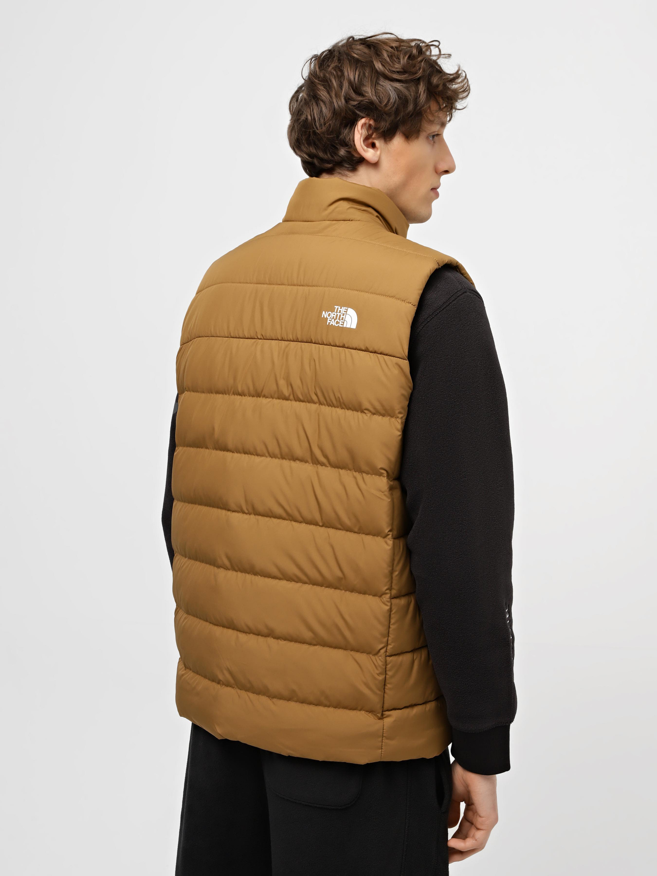 Утепленный жилет The North Face Aconcagua 3 модель NF0A84IK1731 Утепленный жилет The North Face Aconcagua 3 модель NF0A84IK1731 Фото