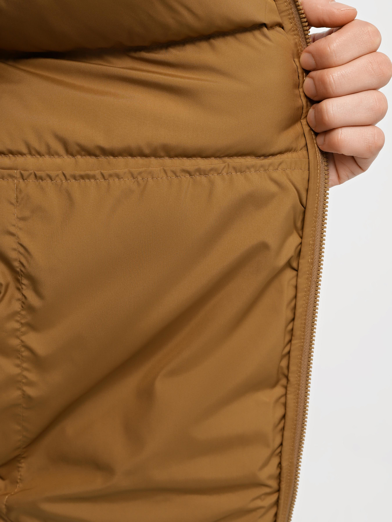 Утепленный жилет The North Face Aconcagua 3 модель NF0A84IK1731 Утепленный жилет The North Face Aconcagua 3 модель NF0A84IK1731 Фото