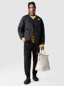 Демісезонна куртка The North Face AMPATO QUILTED модель NF0A852AJK31 Фото