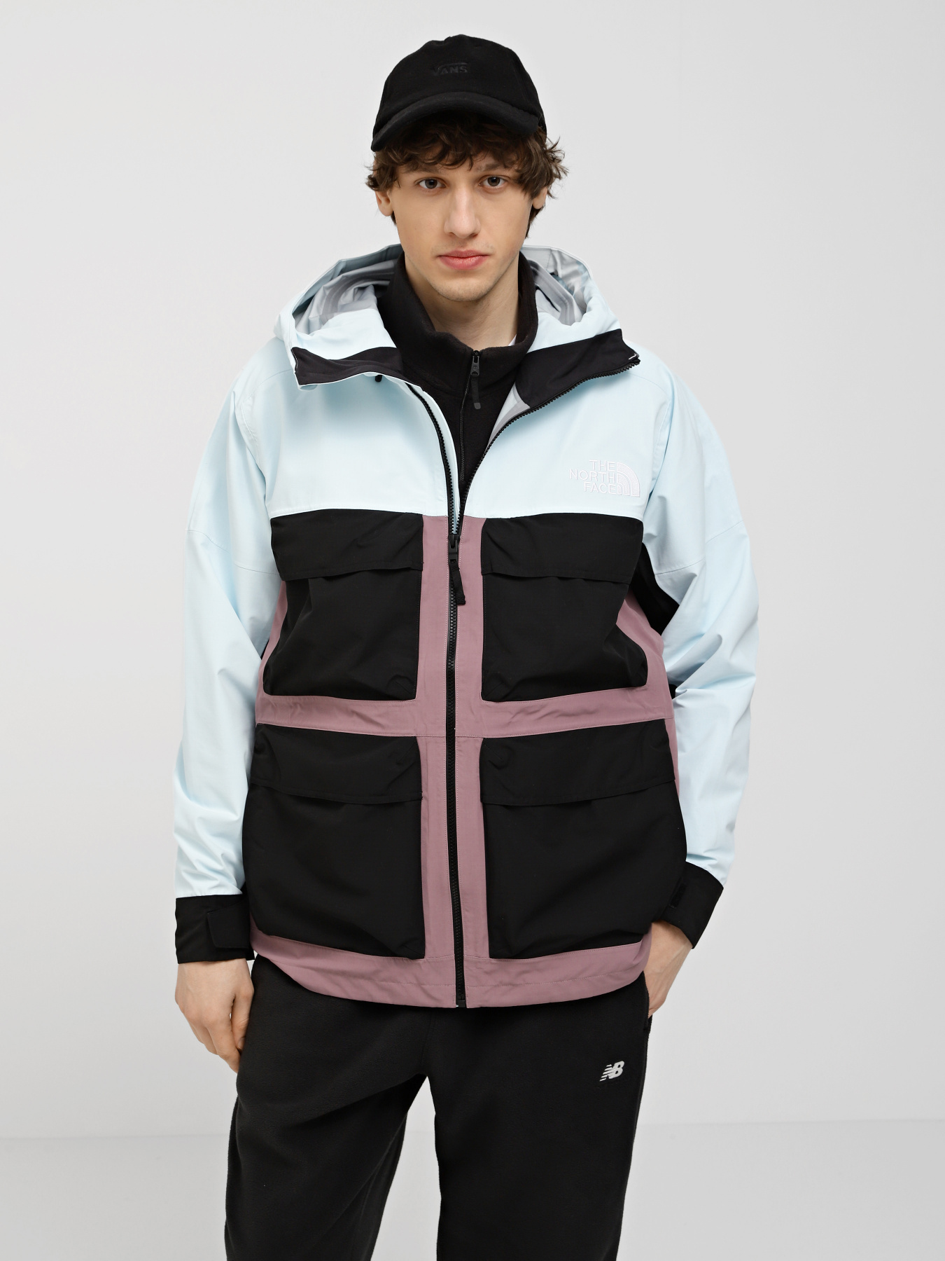 Горнолыжная куртка The North Face Winterjacke модель NF0A82V2KID1 Фото