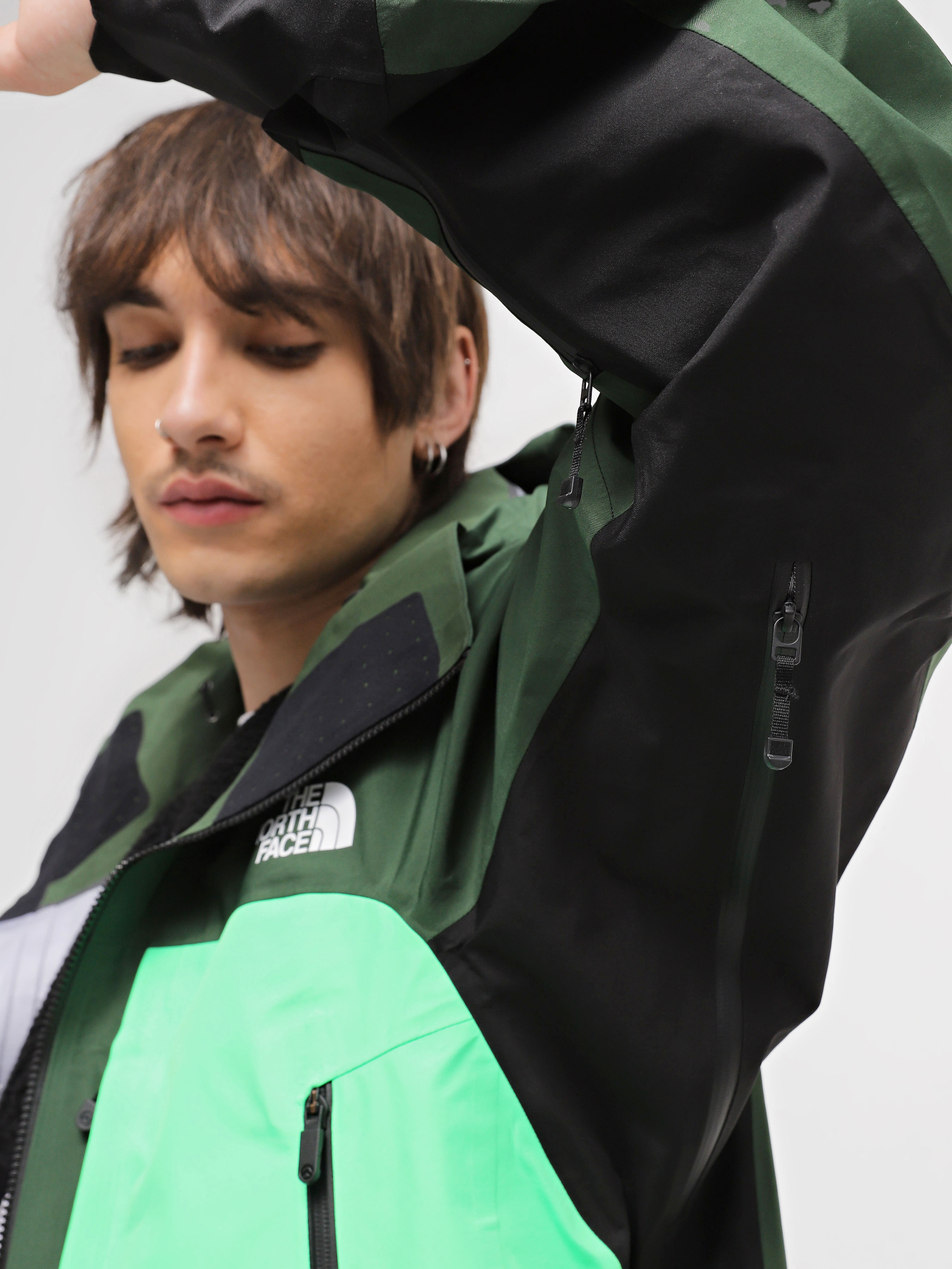 Горнолыжная куртка The North Face Summit Verbier модель NF0A82WOKOG1 Фото