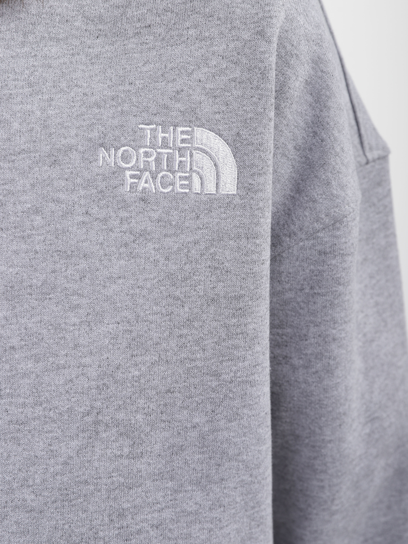 Свитшот The North Face Essential Crew модель NF0A7ZJEDYX1 Фото