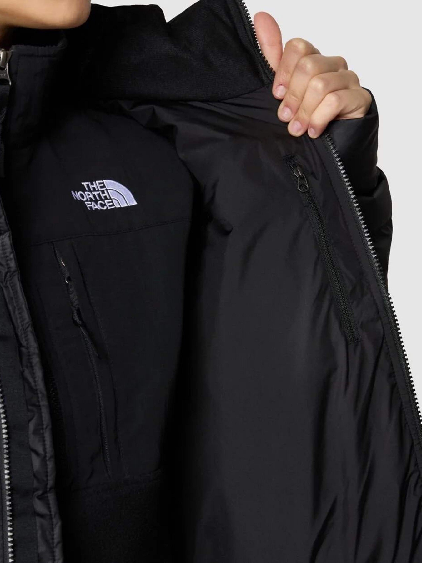 Демісезонна куртка The North Face Cropped Saikuru модель NF0A853MJK31 Фото