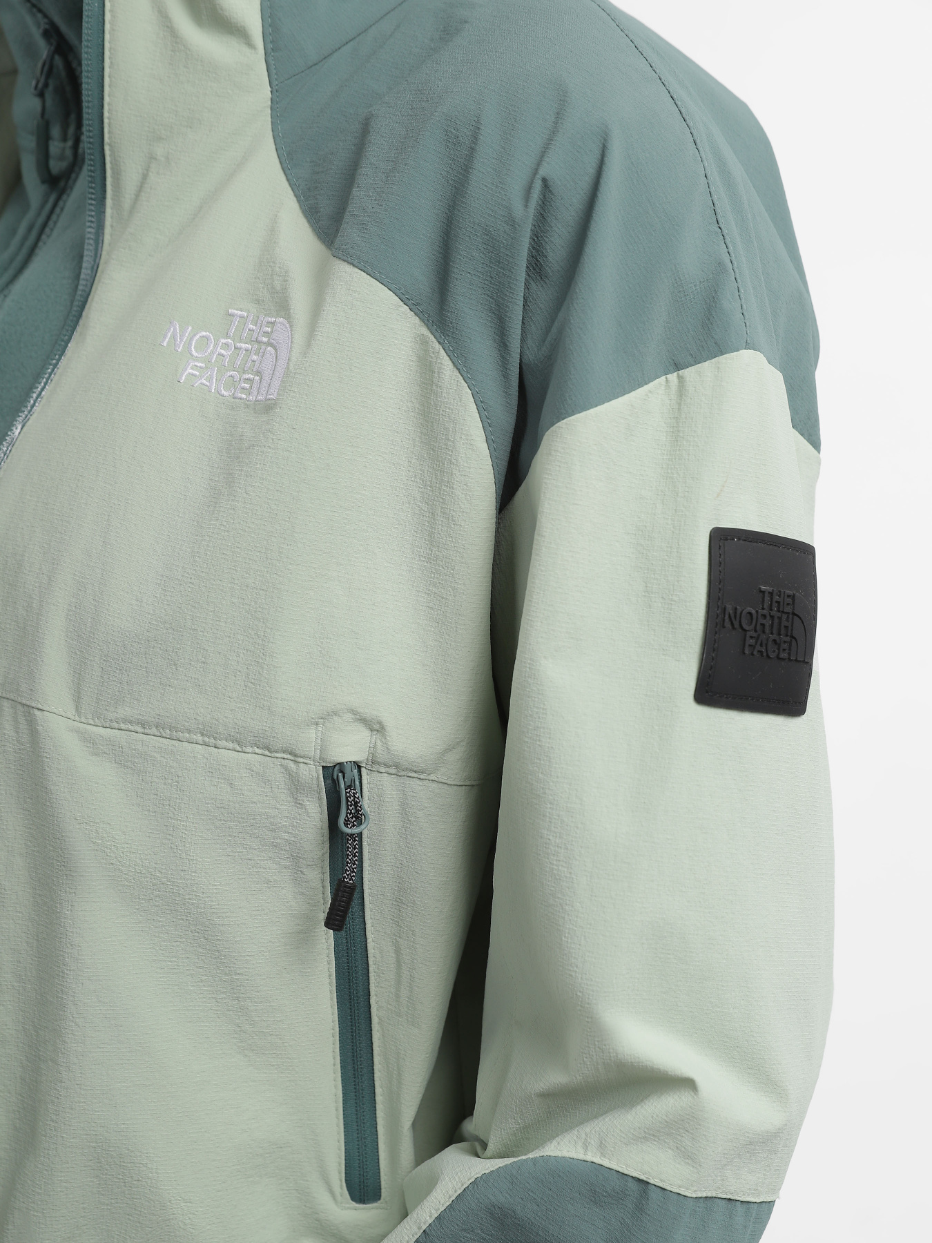 Ветровка The North Face NSE Shell модель NF0A852XKIH1 Фото