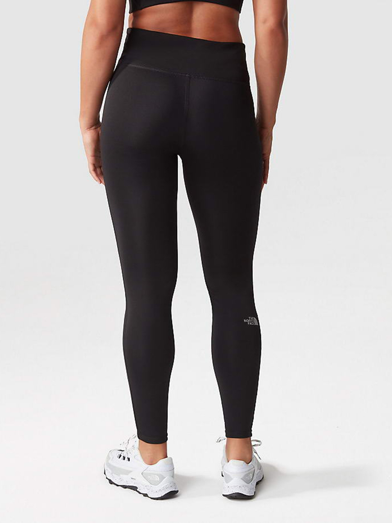 Спортивные леггинсы The North Face модель NF0A82XEJK31 Спортивные леггинсы The North Face модель NF0A82XEJK31 Фото