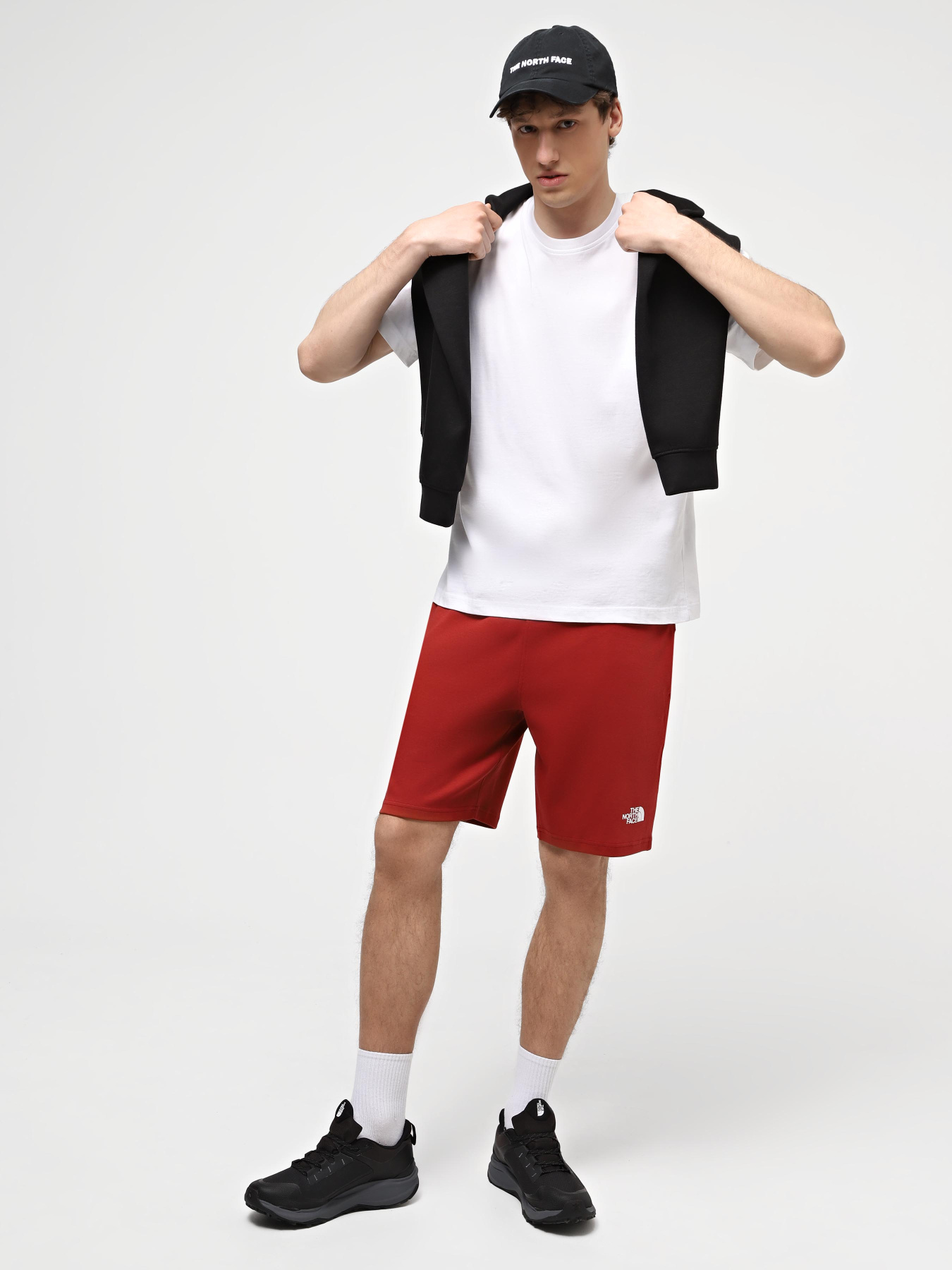 Спортивні шорти The North Face M Graphic Short Light-Eu модель NF0A3S4FPOJ1 Фото