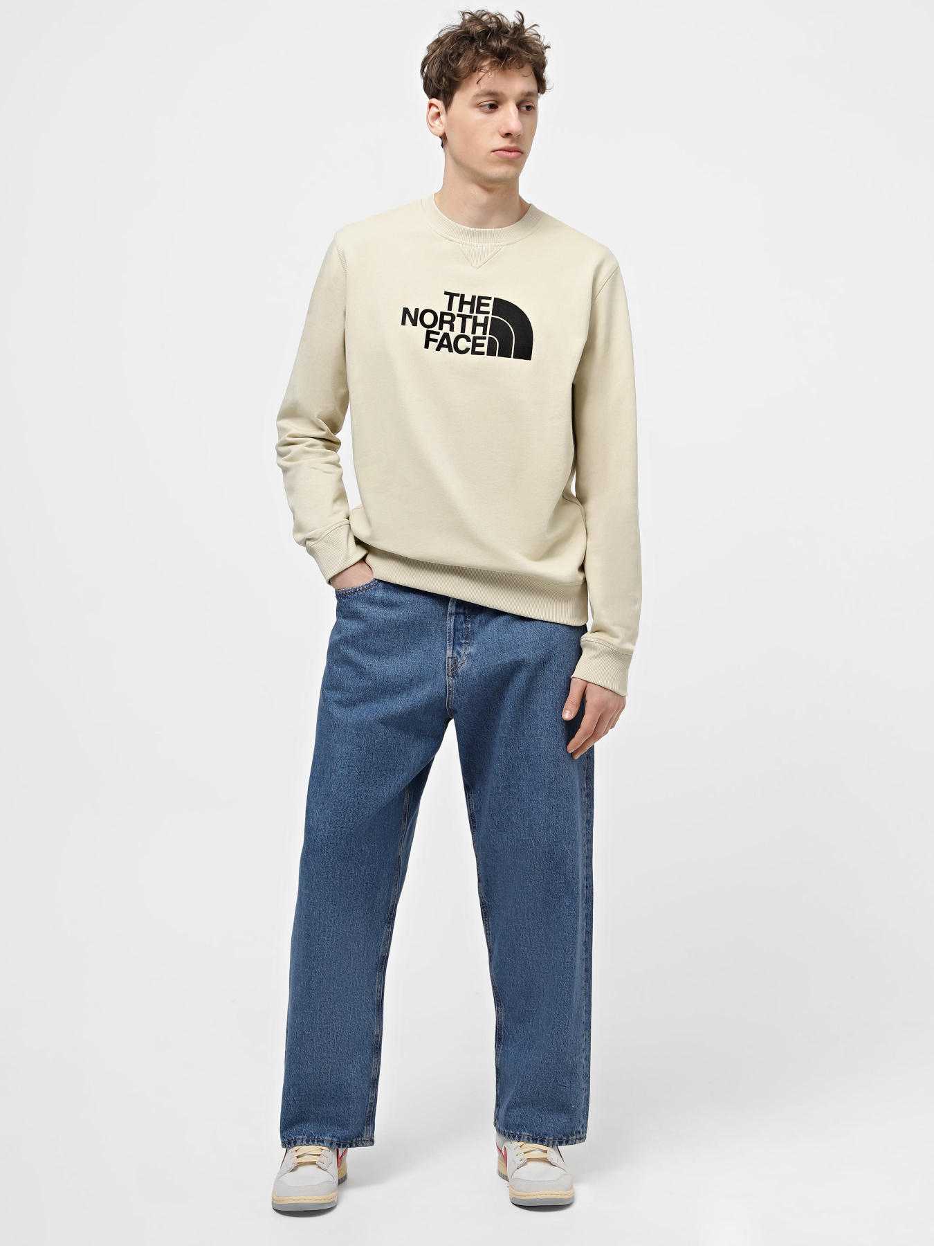 Свитшот The North Face M Drew Peak Crew Light модель NF0A4T1E3X41 Фото