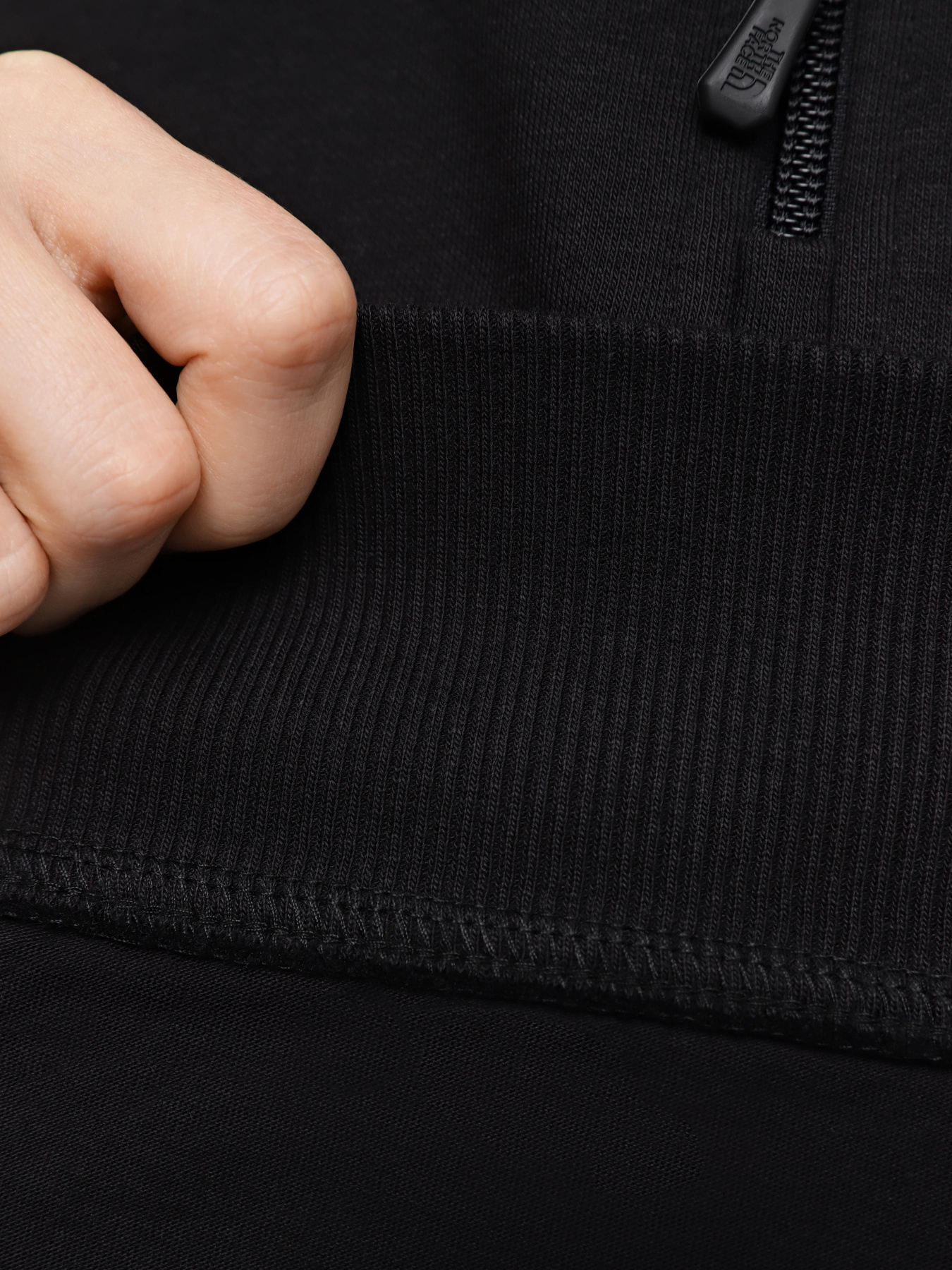 Кофта The North Face Essential QZ Crew модель NF0A854HJK31 Фото