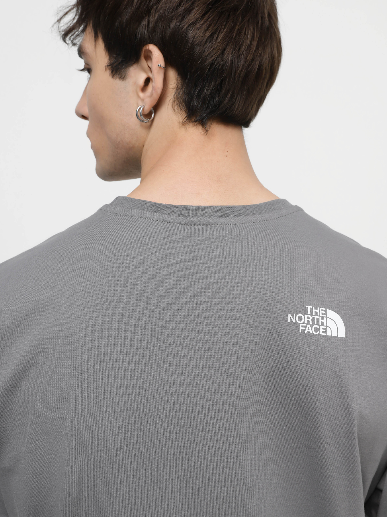 Футболка The North Face Mountain Play модель NF0A87EN0UZ1 Фото