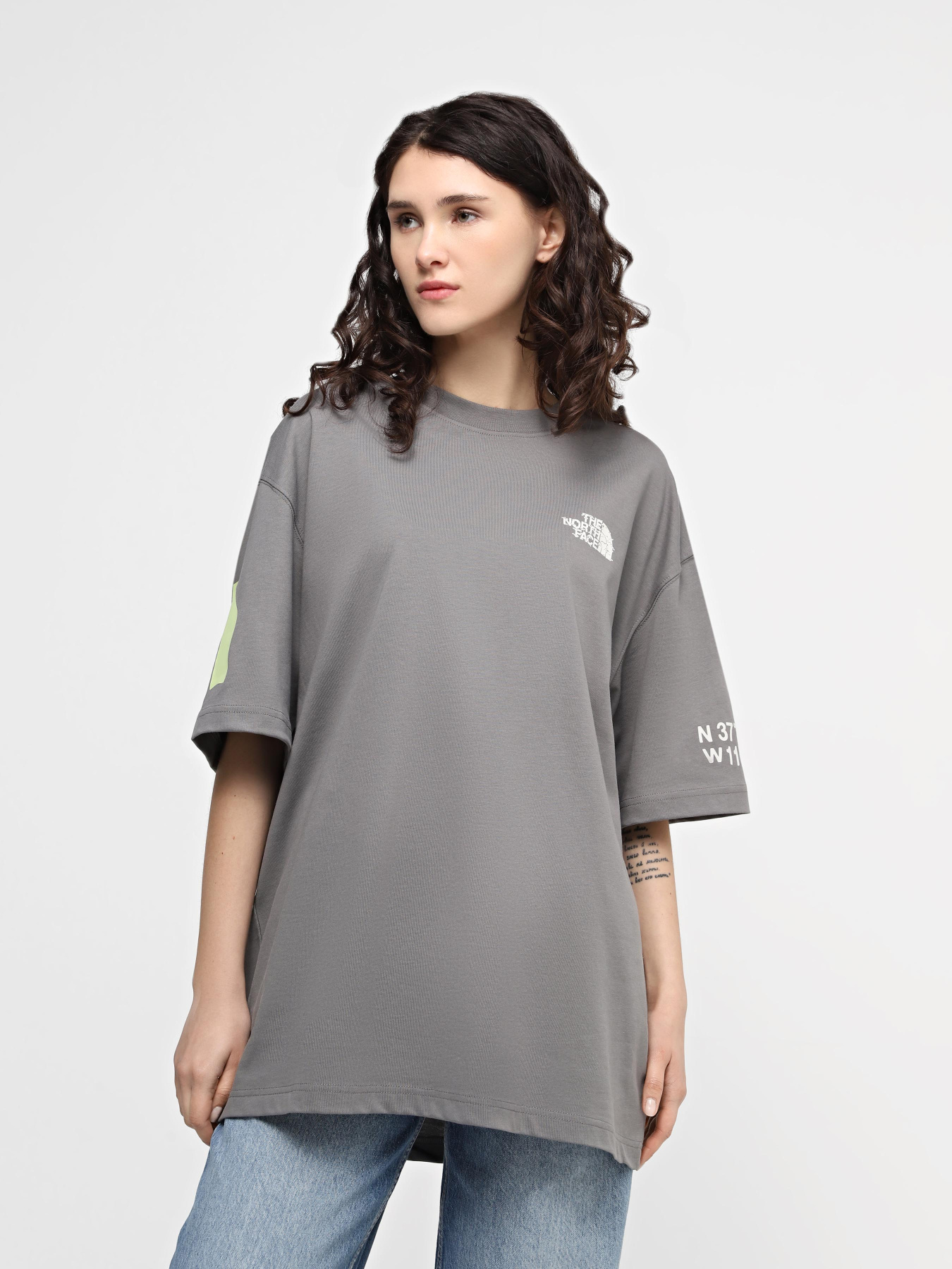 Футболка The North Face U Nse Graphic S/S Tee модель NF0A87F60UZ1 Фото