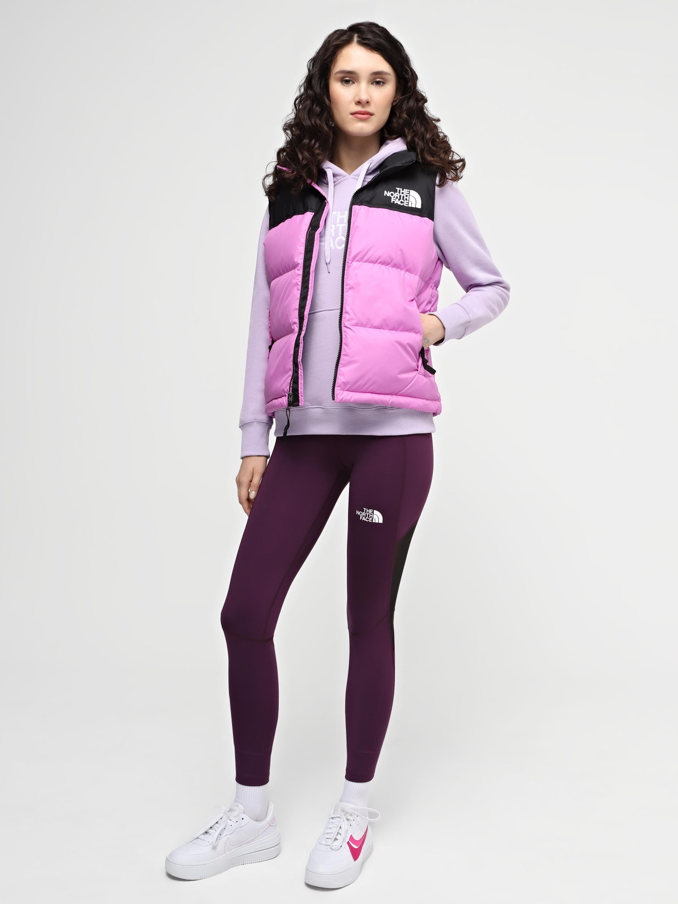 Жилет з утеплювачем The North Face W 1996 Retro Nuptse Vest модель NF0A3XEPQIX1 Фото