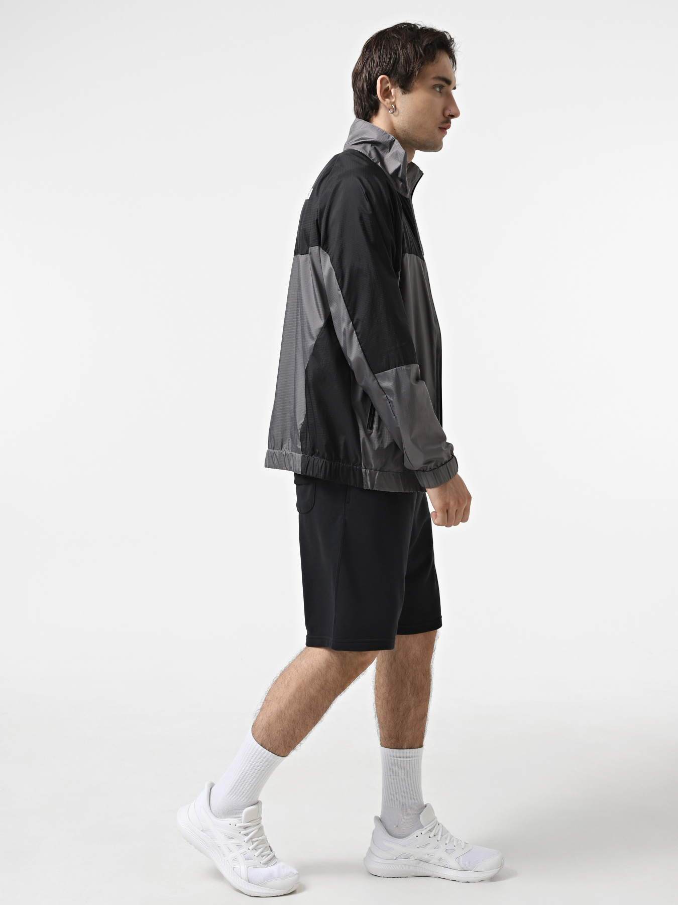 Куртки та дублянки The North Face M Wind Shell Full Zip модель NF0A879FRPI1 Фото