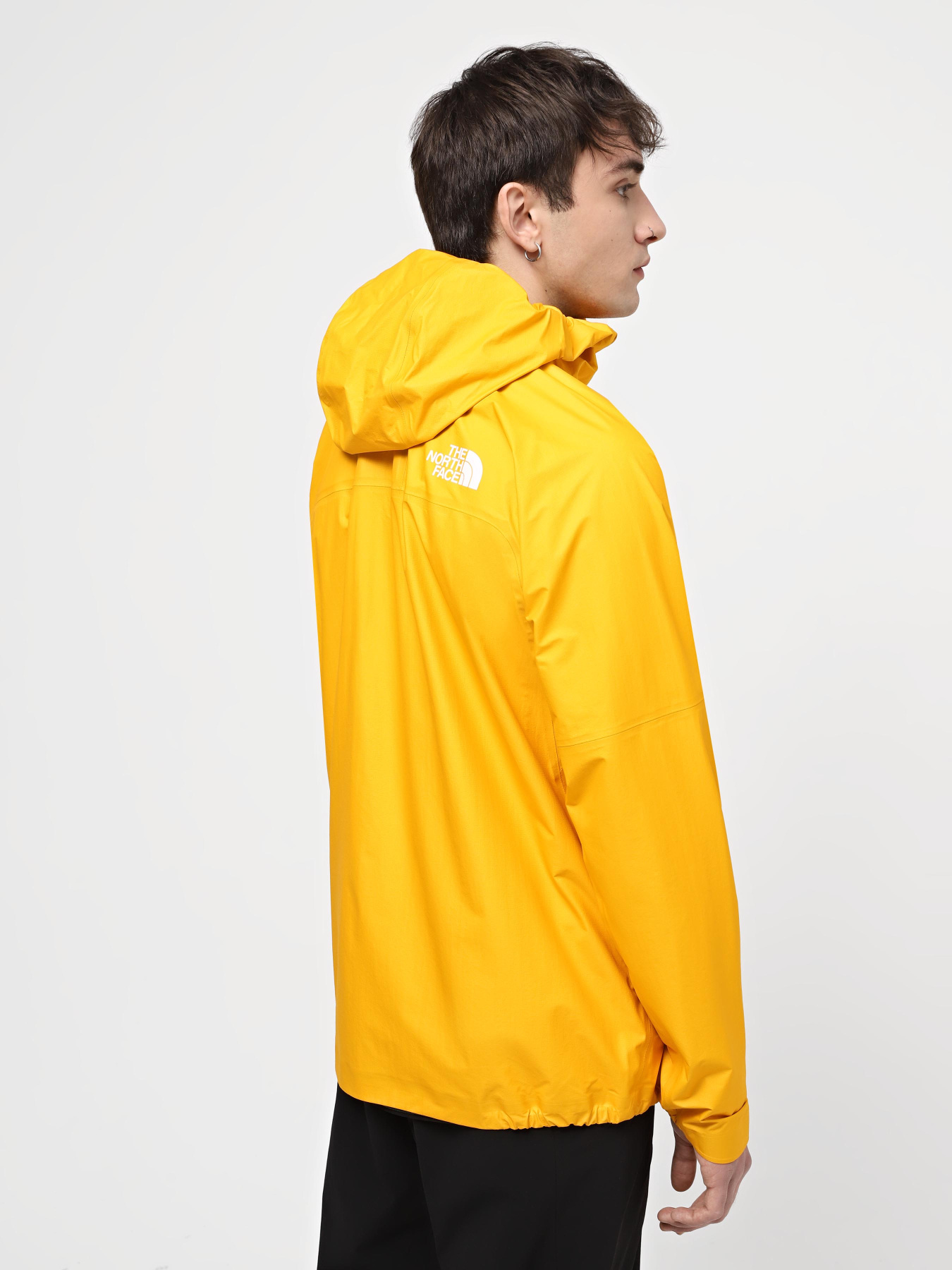Куртки та дублянки The North Face M Summit Papsura Futurelight Jacket модель NF0A84PR56P1 Фото