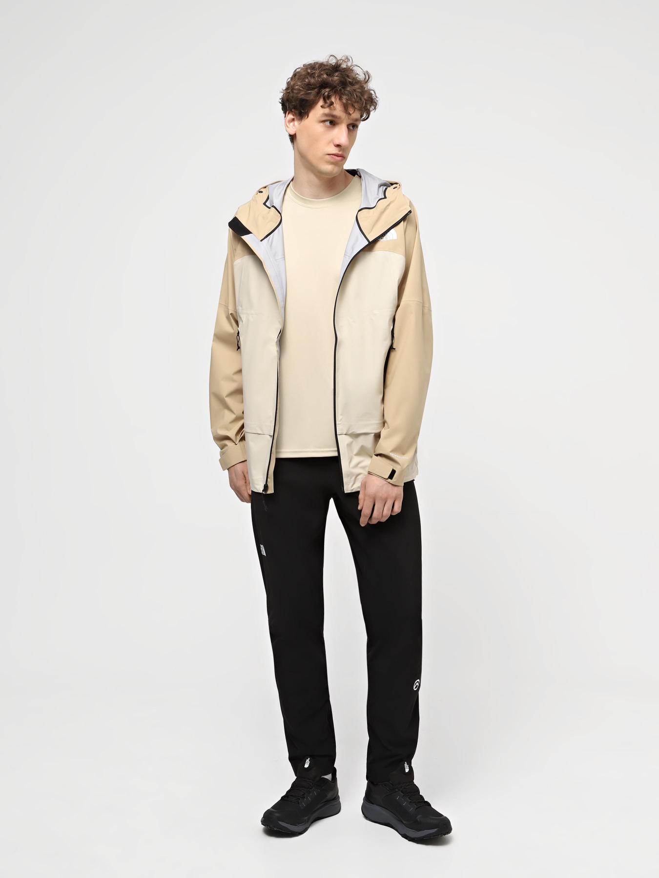 Демисезонная куртка The North Face M Frontier Futurelight Jacket модель NF0A86QQPV61 Фото