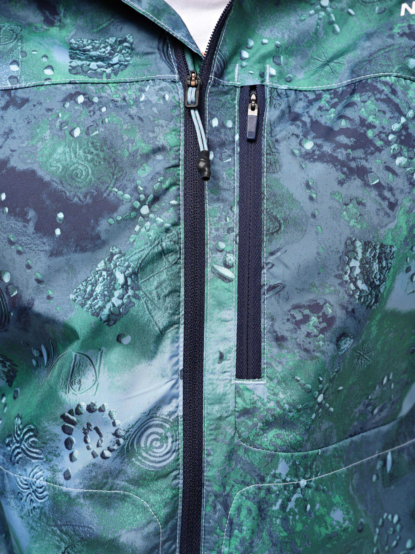 Вітровка The North Face W Higher Run Wind Jacket модель NF0A8720SIJ1 Фото