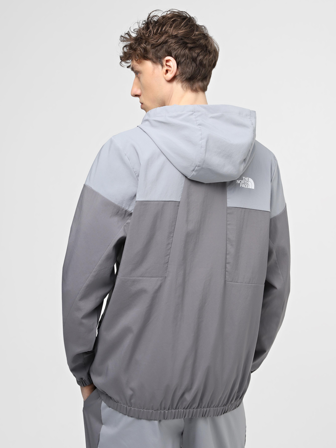 Ветровка The North Face M Ma Wind Track Hoodie модель NF0A87J2W2O1 Фото