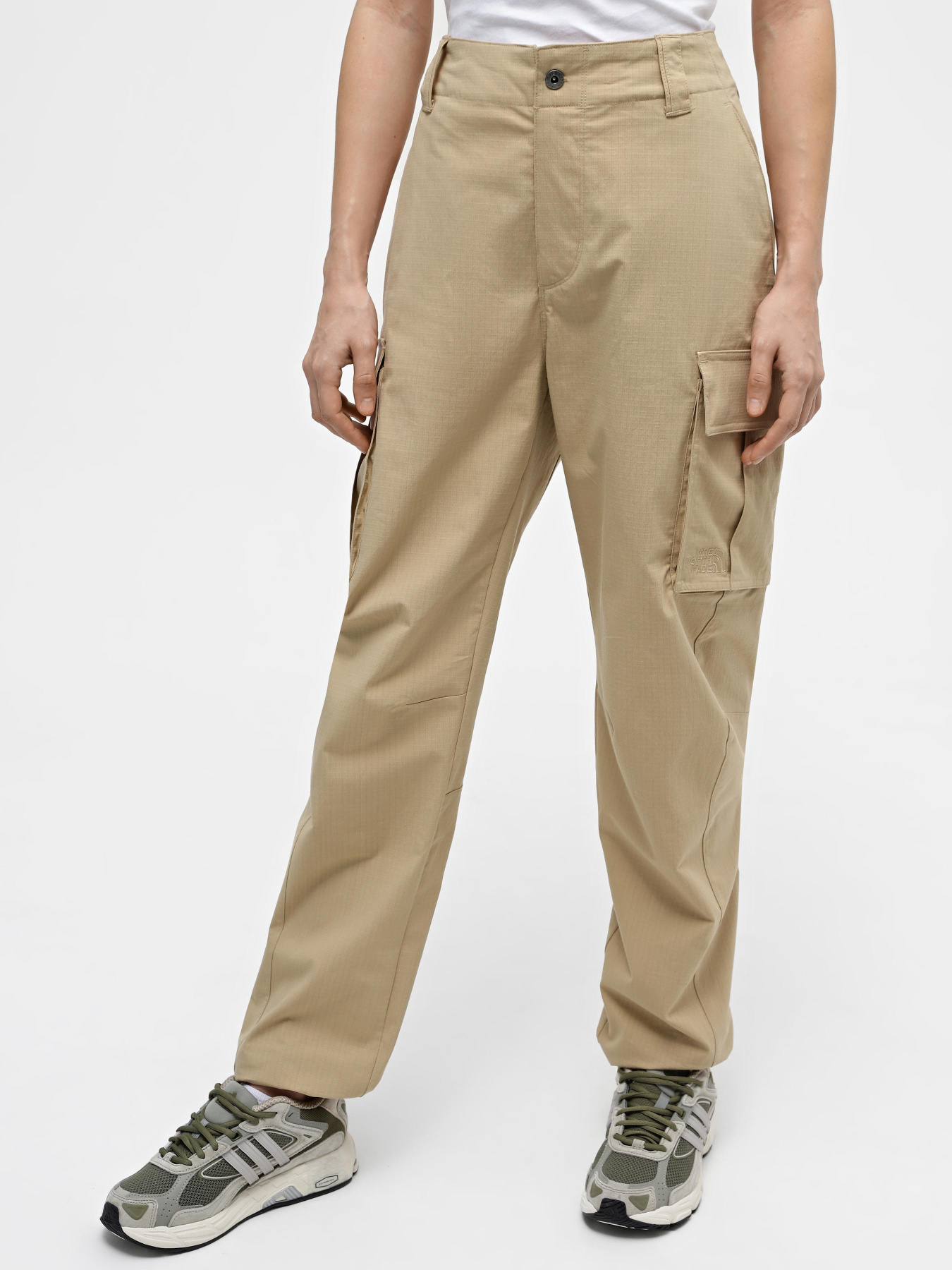 Карго The North Face W Cargo Pant модель NF0A82GGLK51 Карго The North Face W Cargo Pant модель NF0A82GGLK51 Фото