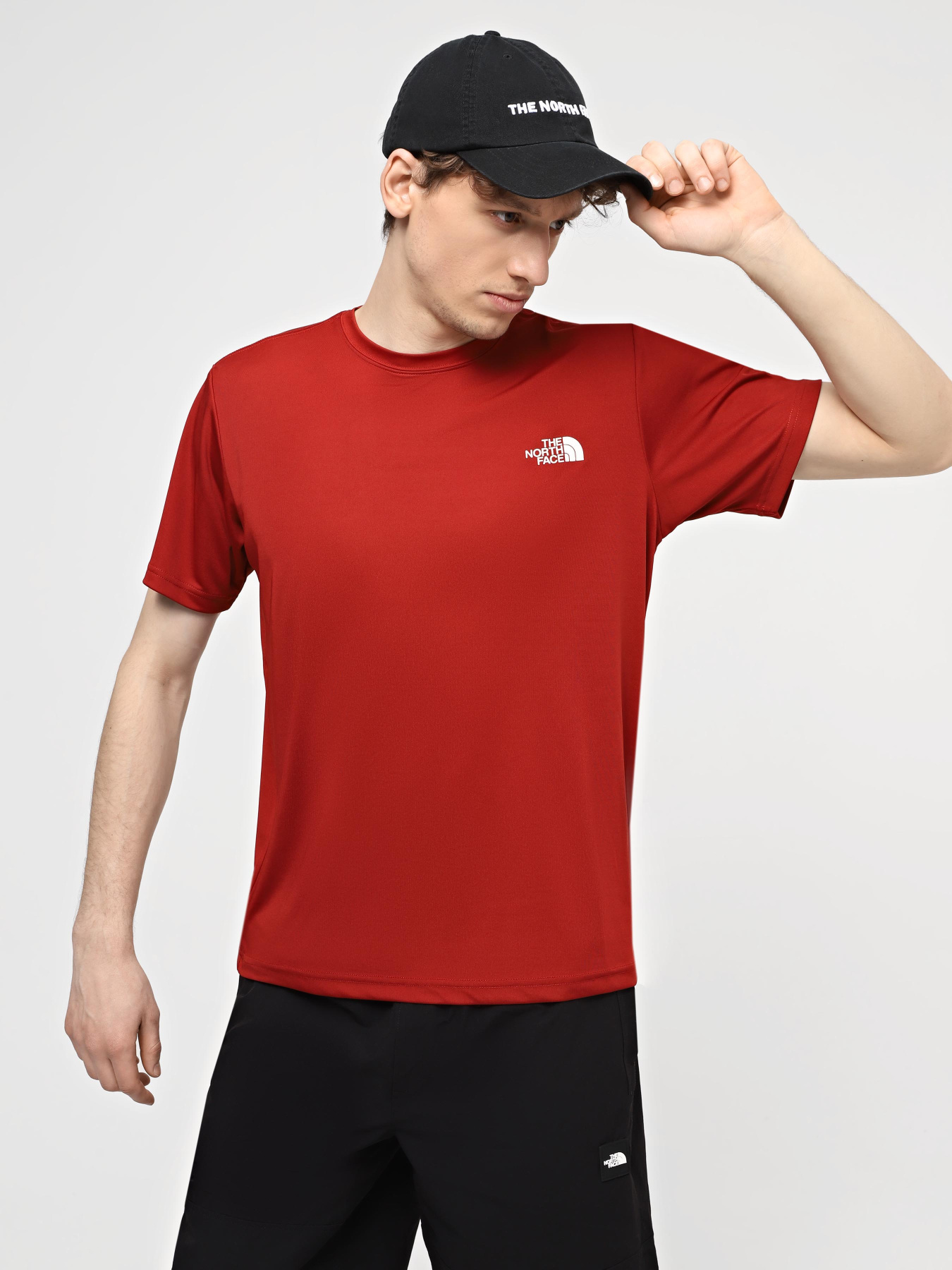 Футболка The North Face M Reaxion Red Box Tee - Eu модель NF0A4CDWPOJ1 Фото