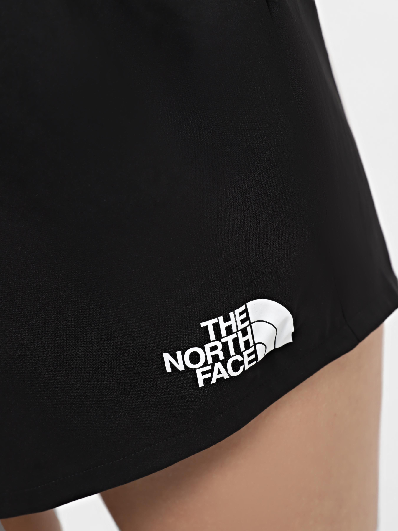 Спортивні шорти The North Face W Ma Woven Short модель NF0A87G6JK31 Фото