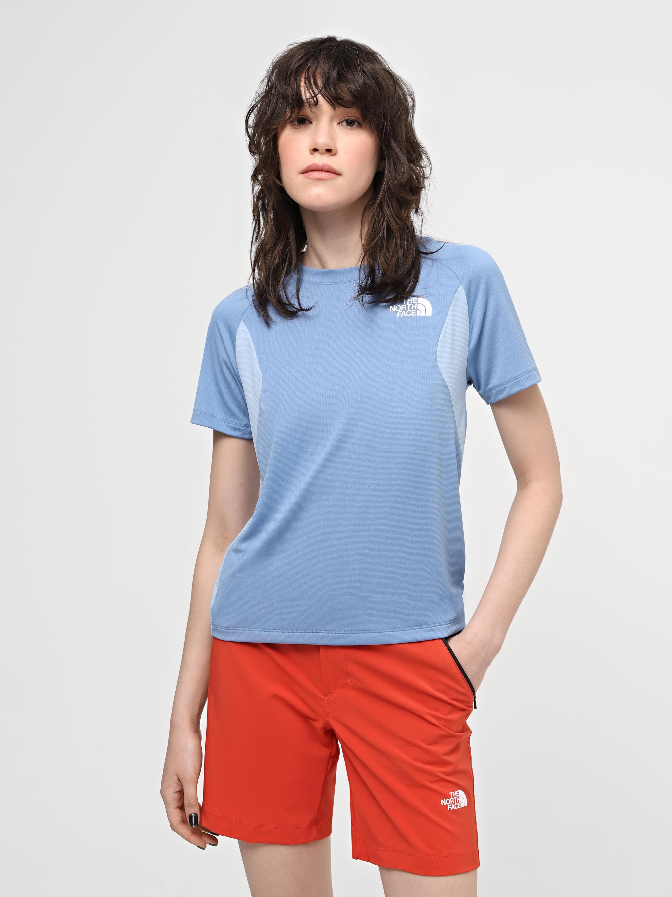 Футболка The North Face W Ma S/S Tee модель NF0A87G8TIV1 Футболка The North Face W Ma S/S Tee модель NF0A87G8TIV1 Фото