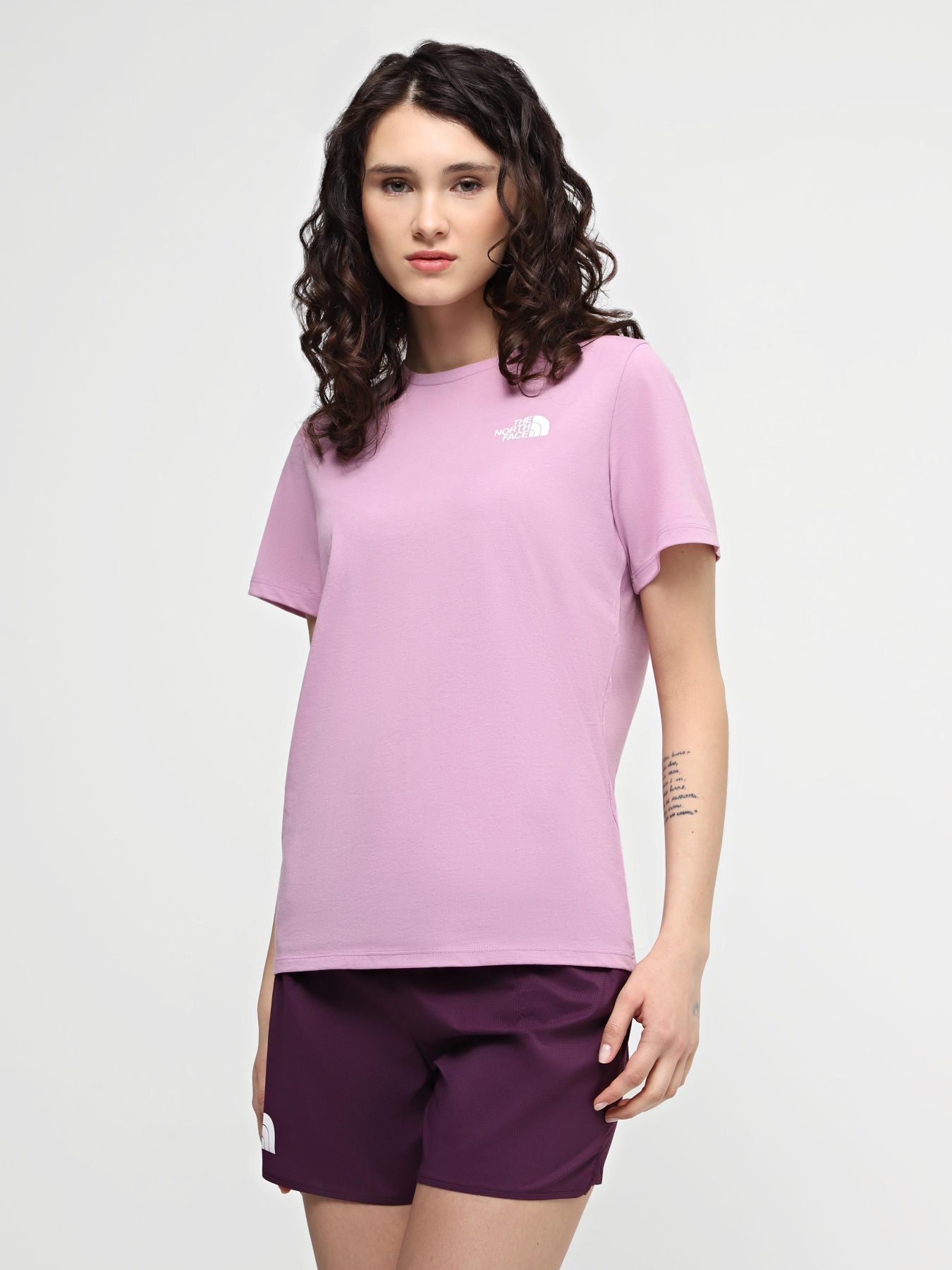 Футболка The North Face W Foundation Mountain Graphic Tee модель NF0A882VPO21 Фото