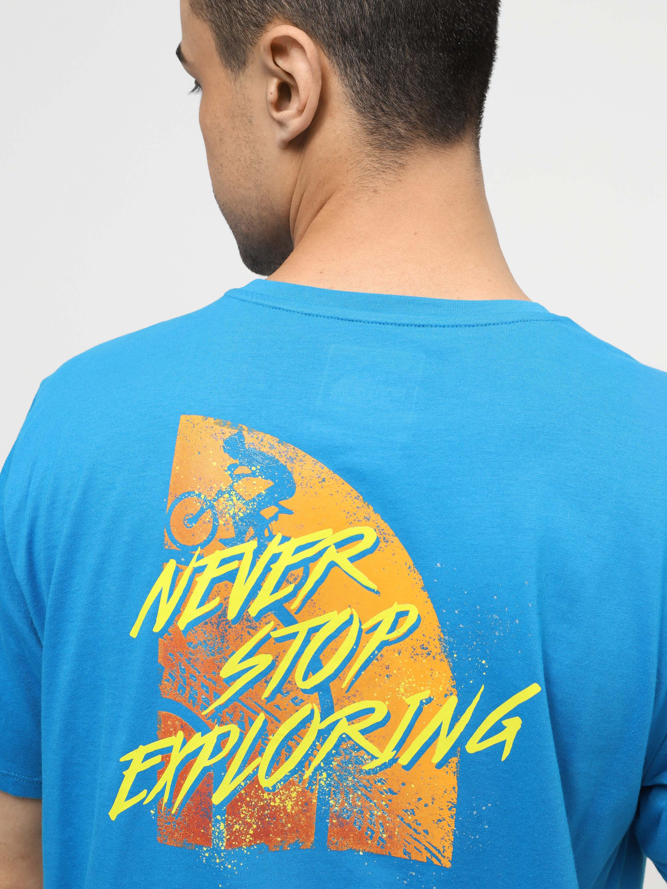 Футболка The North Face M Foundation Tracks Graphic Tee модель NF0A882YRI31 Фото